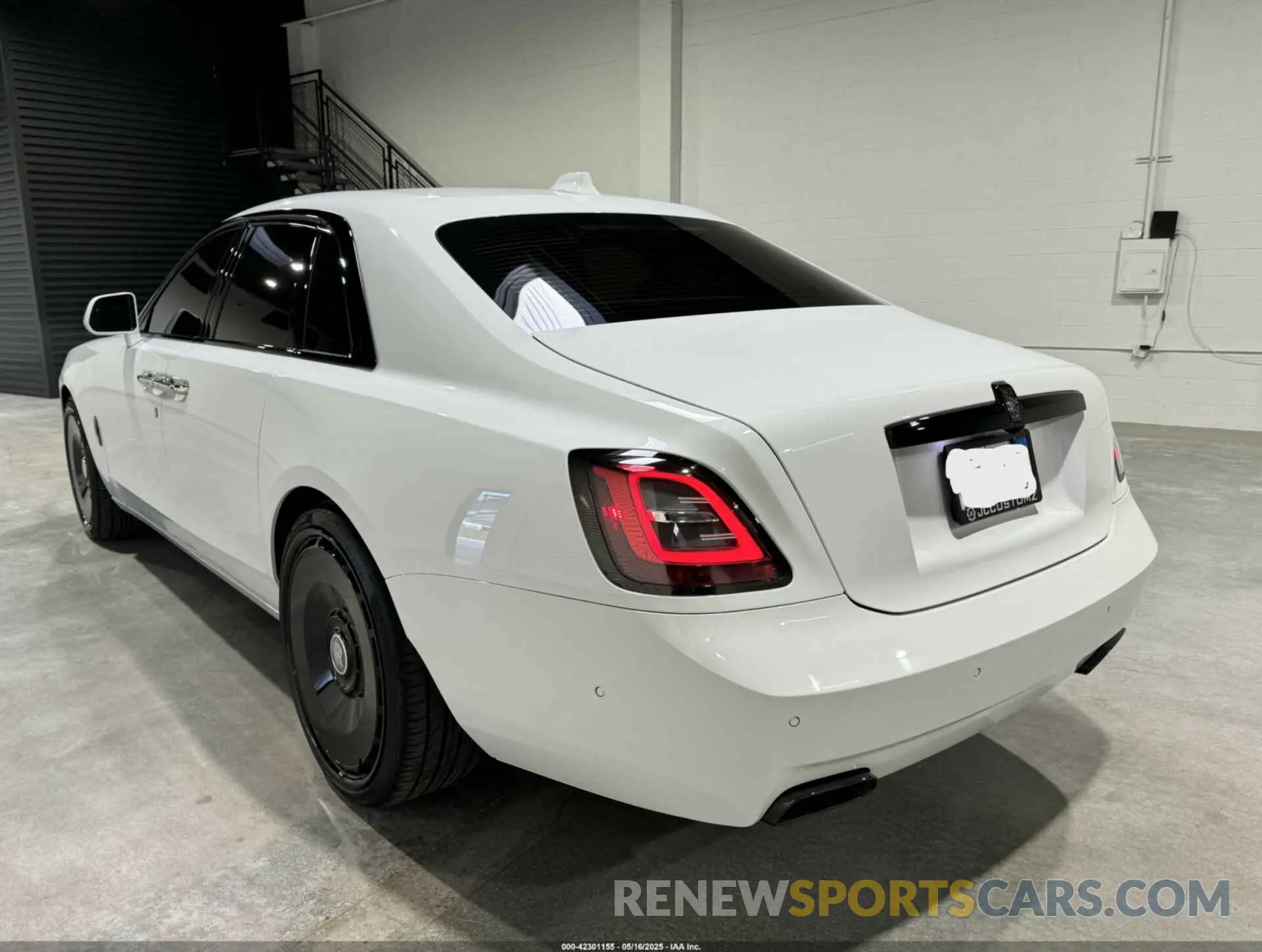 3 Photograph of a damaged car SCATD6C09NU209759 ROLLS-ROYCE GHOST 2022
