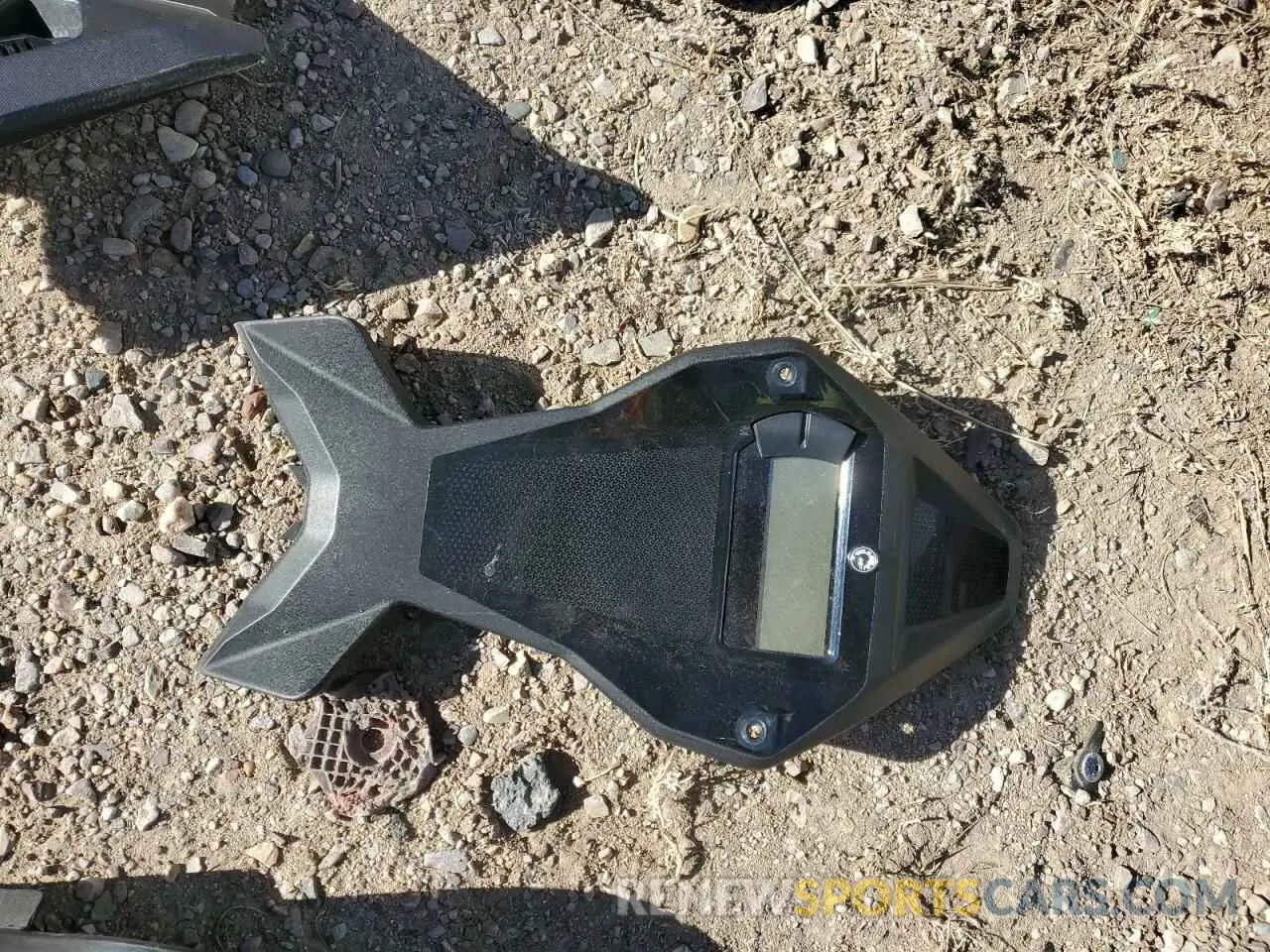 8 Photograph of a damaged car 2BPSTJMA1MV000438 SKI DOO SNOWMOBILE 2021