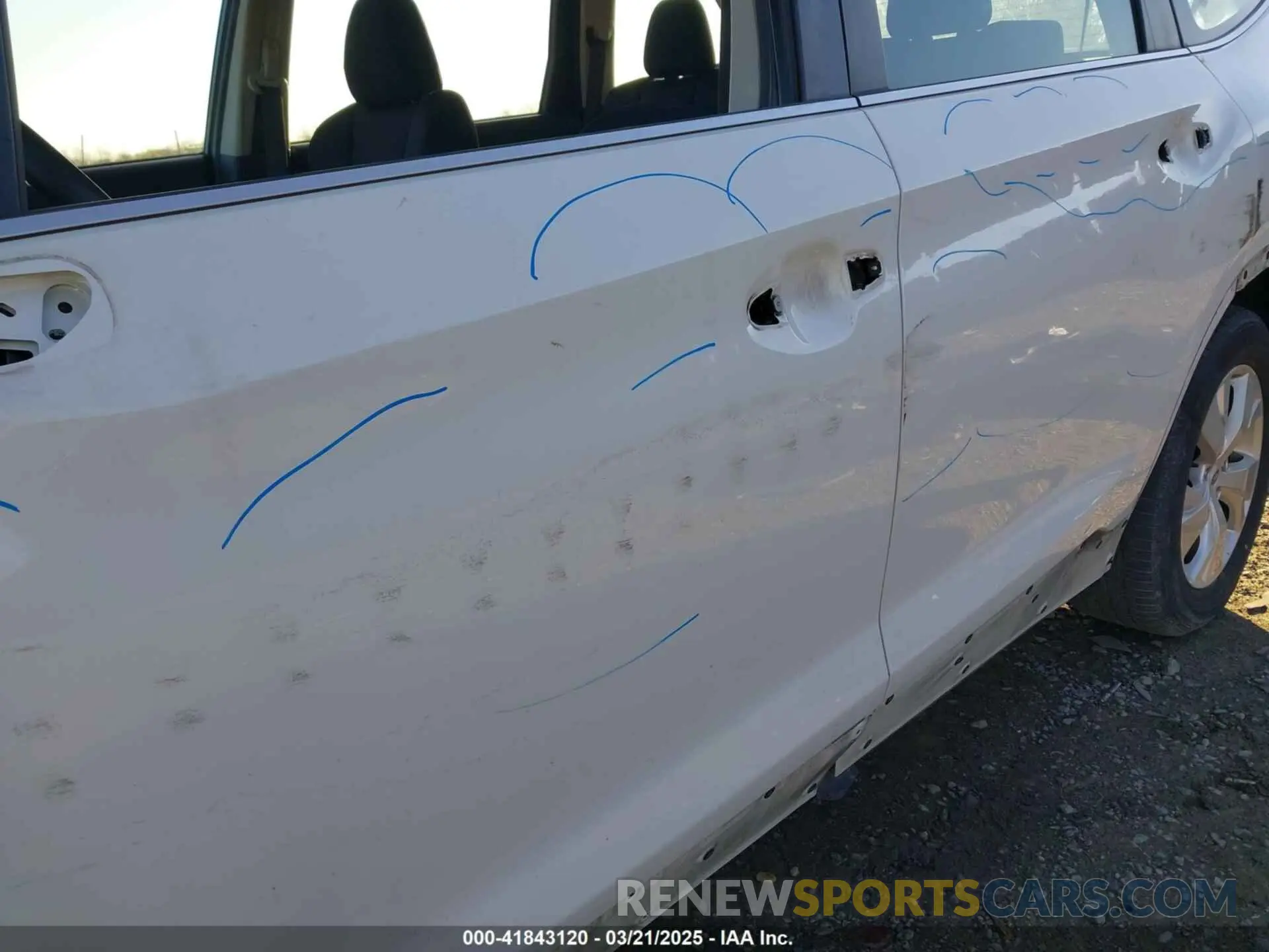 18 Photograph of a damaged car 4S4WMAAD7K3455916 SUBARU ASCENT 2019