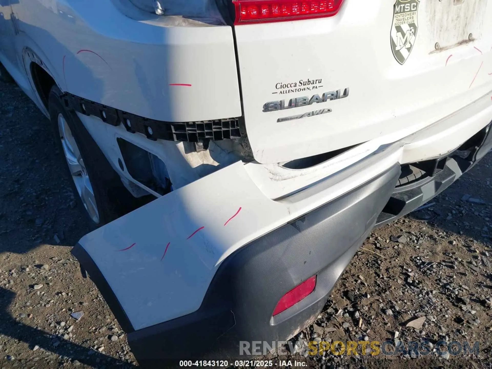 19 Photograph of a damaged car 4S4WMAAD7K3455916 SUBARU ASCENT 2019