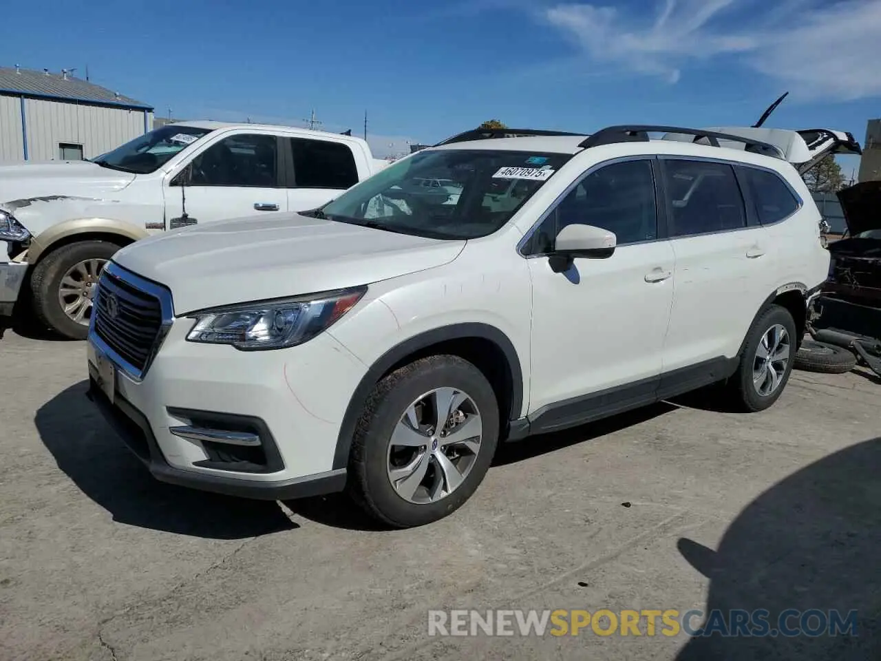 1 Photograph of a damaged car 4S4WMACD2K3477450 SUBARU ASCENT 2019