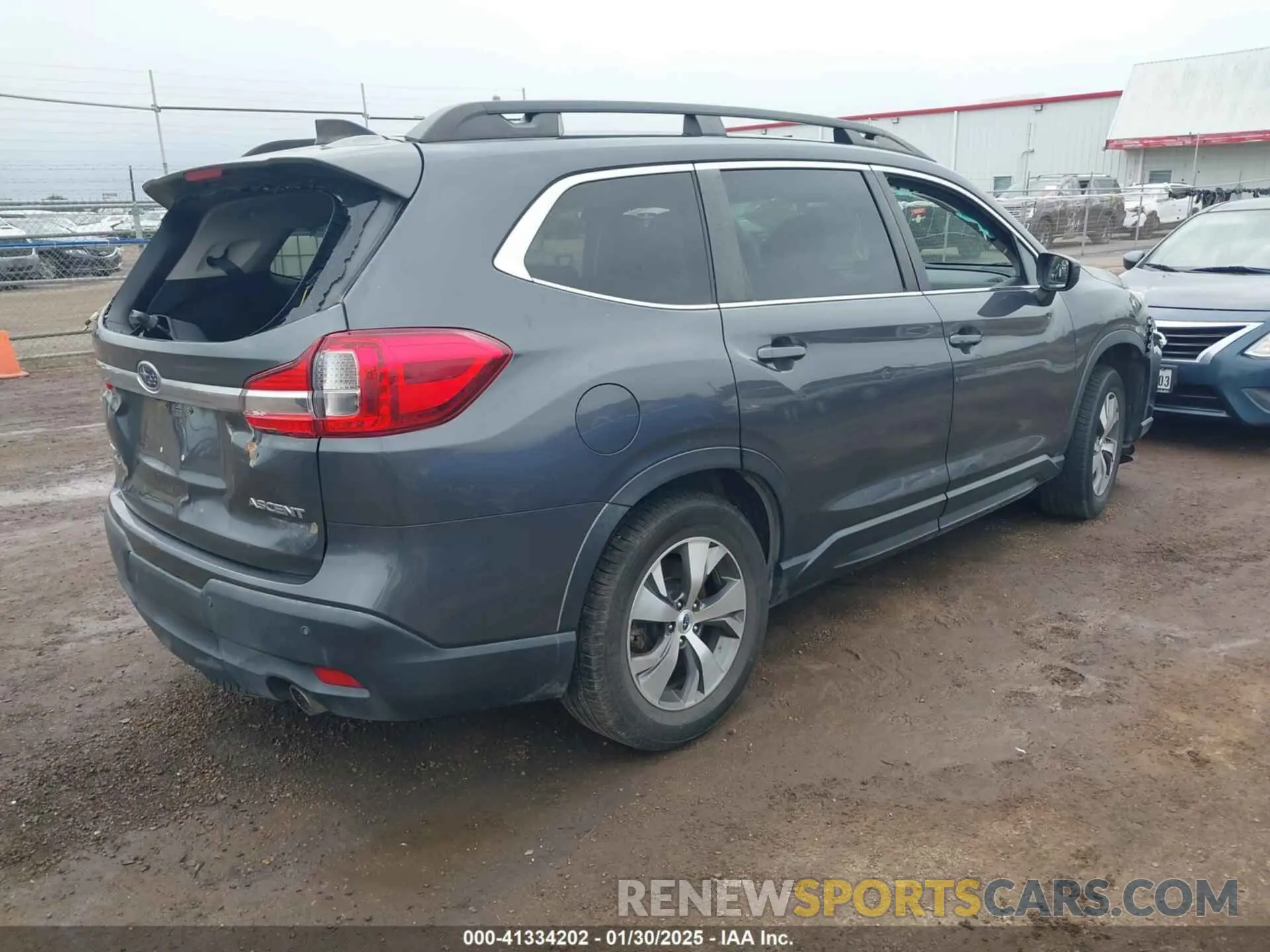 4 Photograph of a damaged car 4S4WMACD8K3407015 SUBARU ASCENT 2019