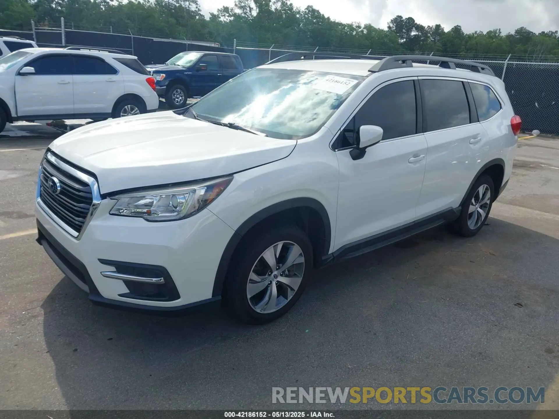2 Photograph of a damaged car 4S4WMACD9K3428066 SUBARU ASCENT 2019