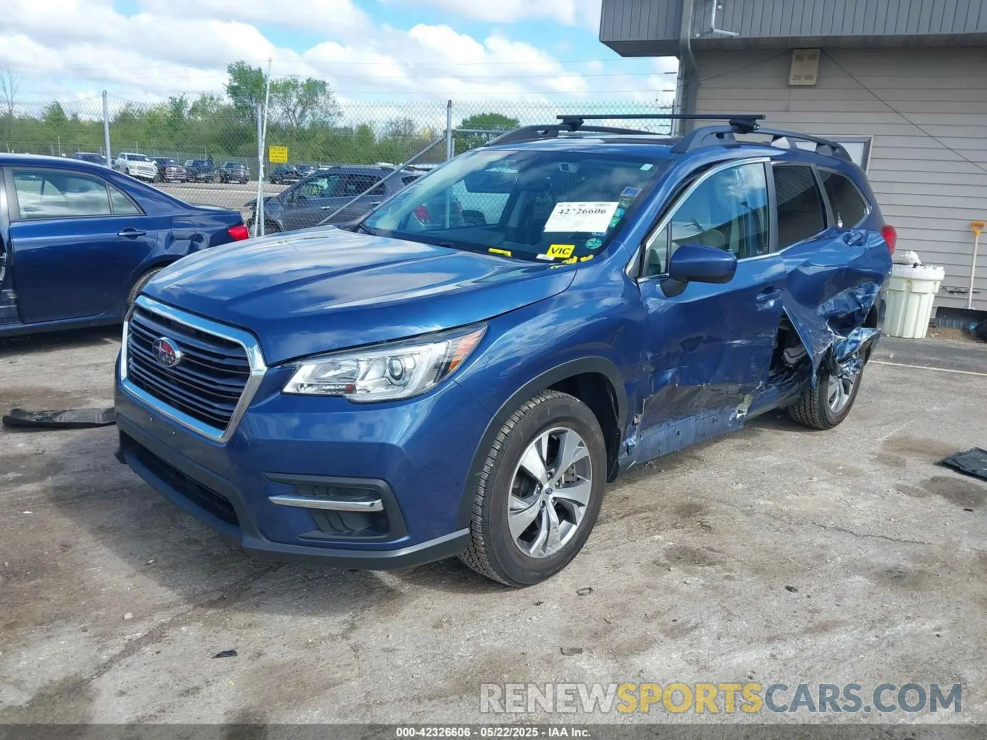 2 Photograph of a damaged car 4S4WMAFD3K3431590 SUBARU ASCENT 2019