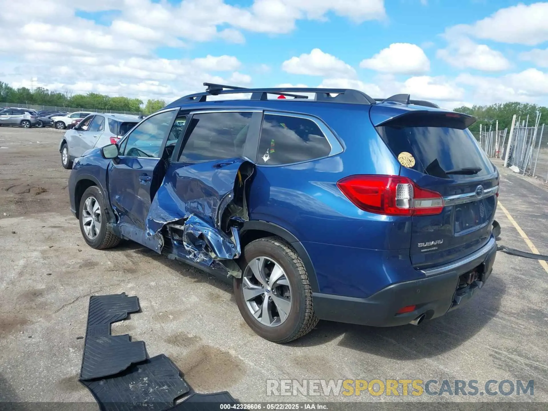 3 Photograph of a damaged car 4S4WMAFD3K3431590 SUBARU ASCENT 2019