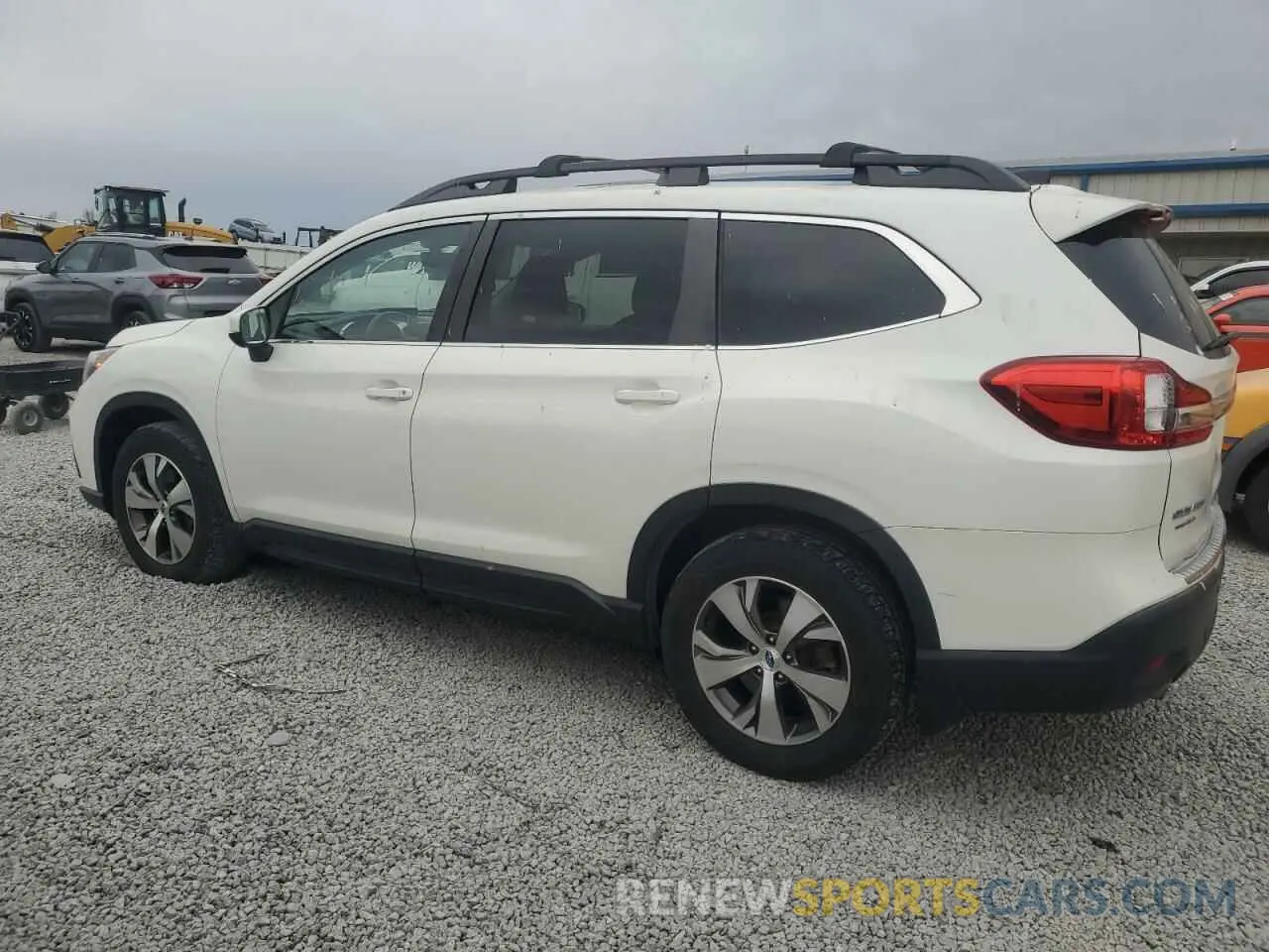 2 Photograph of a damaged car 4S4WMAFD5K3438573 SUBARU ASCENT 2019