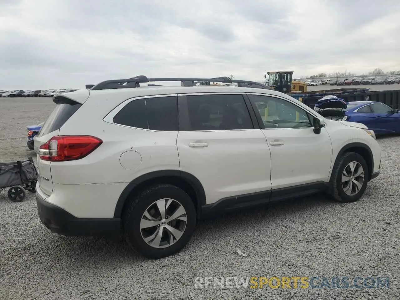 3 Photograph of a damaged car 4S4WMAFD5K3438573 SUBARU ASCENT 2019
