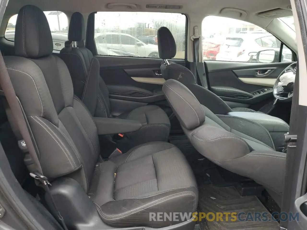 11 Photograph of a damaged car 4S4WMAFD5K3475753 SUBARU ASCENT 2019