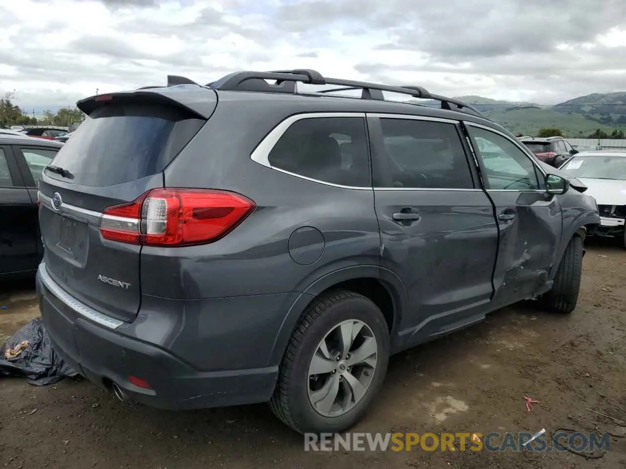 3 Photograph of a damaged car 4S4WMAFD5K3475753 SUBARU ASCENT 2019