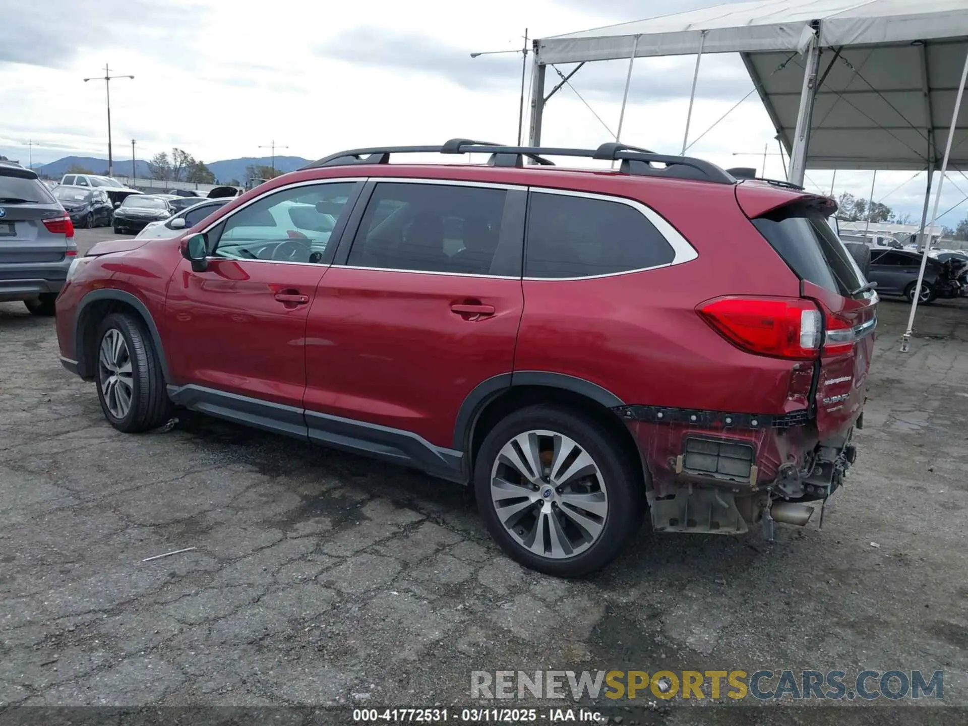 3 Photograph of a damaged car 4S4WMAHD3K3413152 SUBARU ASCENT 2019