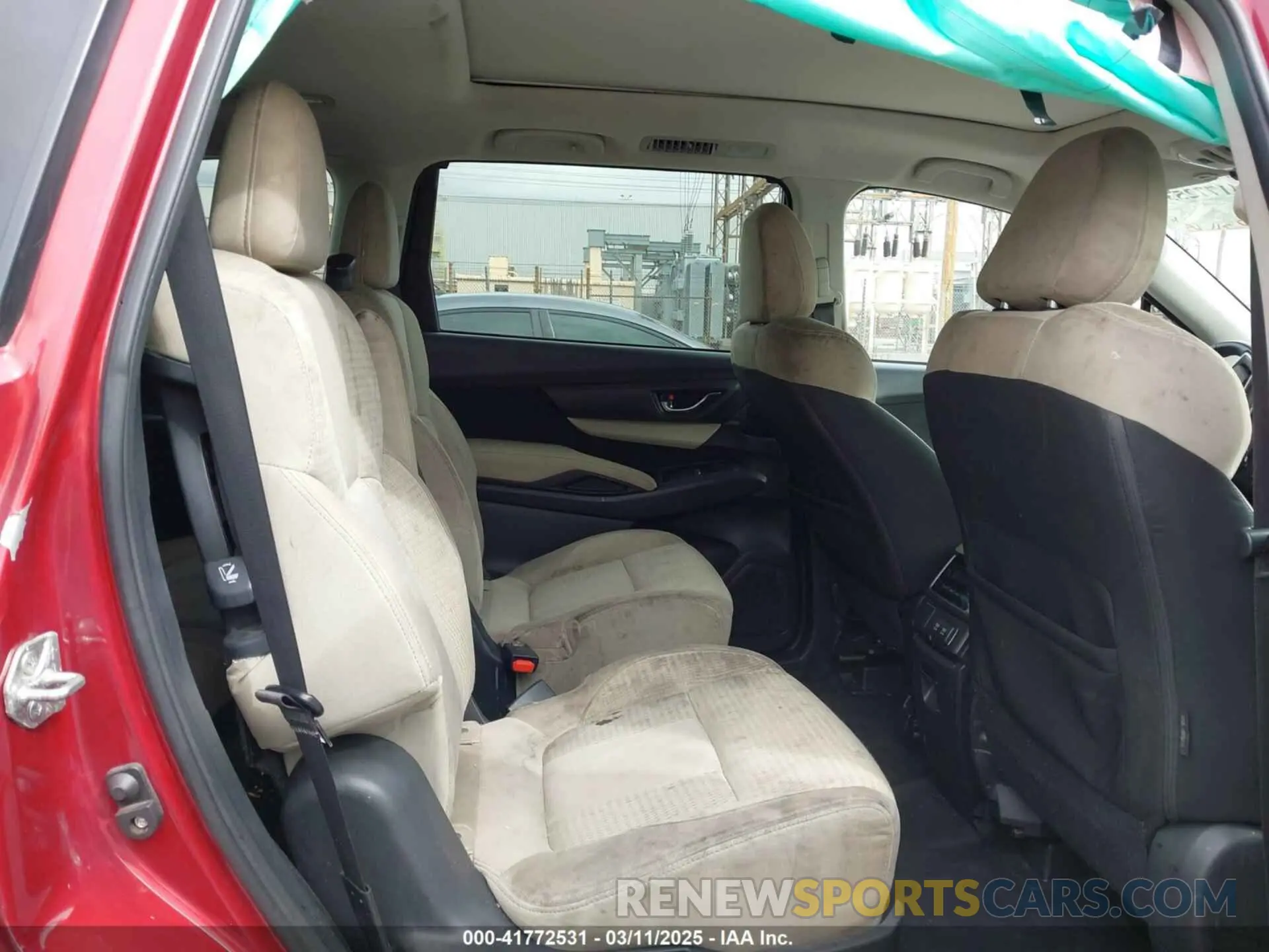 8 Photograph of a damaged car 4S4WMAHD3K3413152 SUBARU ASCENT 2019