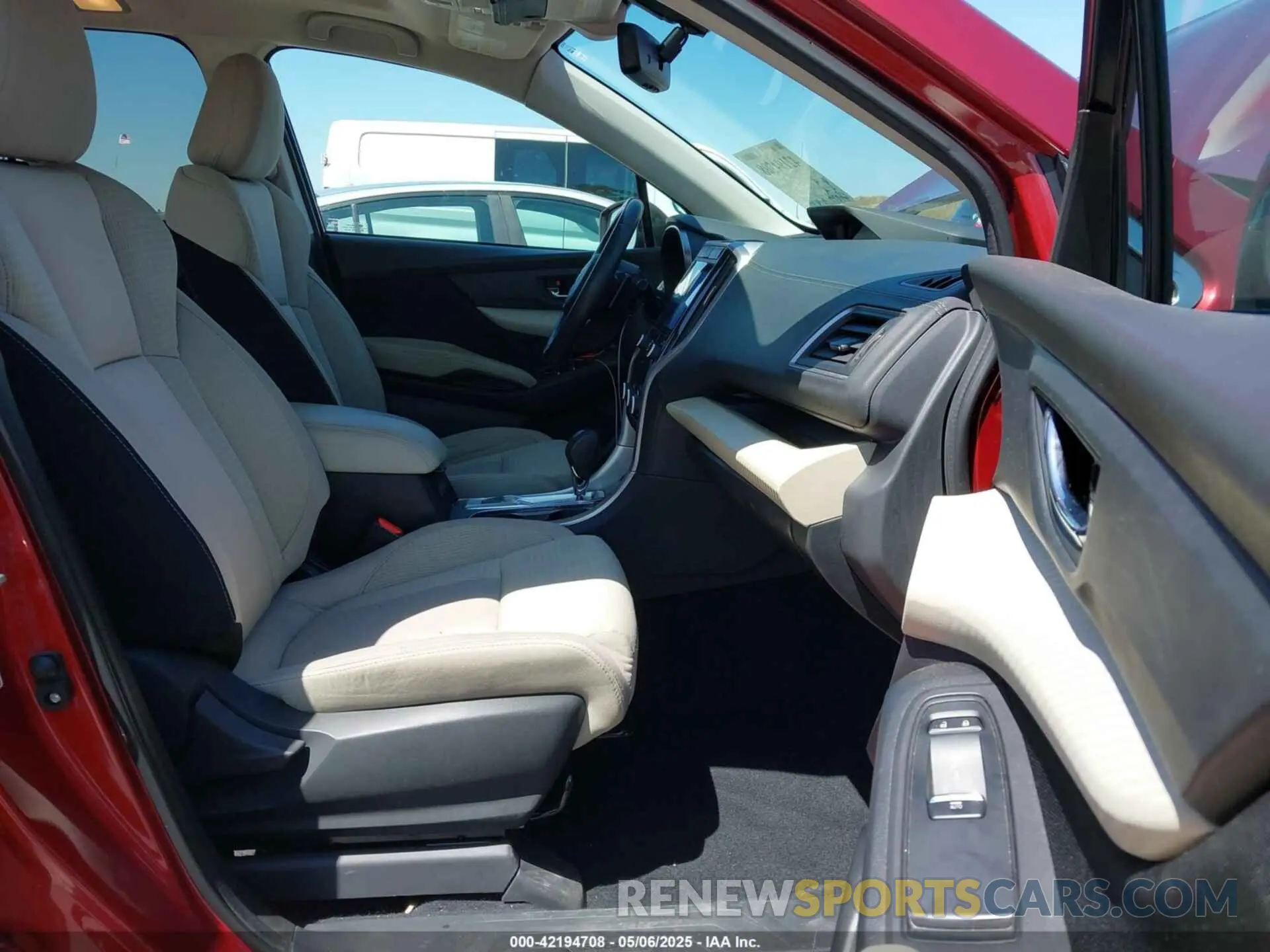 5 Photograph of a damaged car 4S4WMAHDXK3433088 SUBARU ASCENT 2019