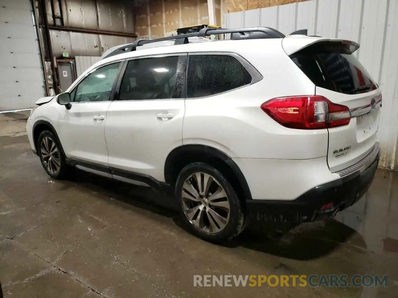 2 Photograph of a damaged car 4S4WMAJD3K3424548 SUBARU ASCENT 2019