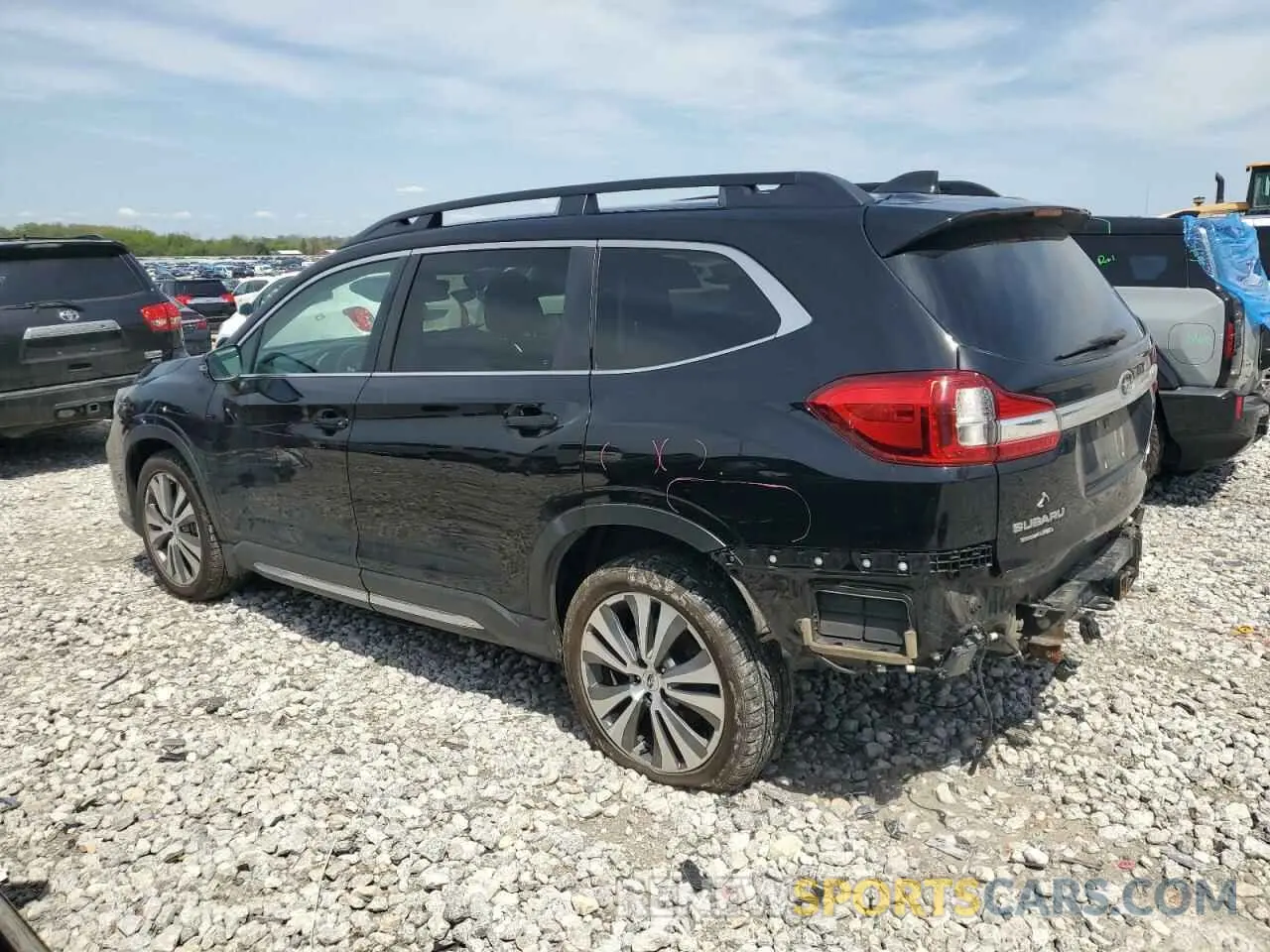 2 Photograph of a damaged car 4S4WMAJD9K3485533 SUBARU ASCENT 2019