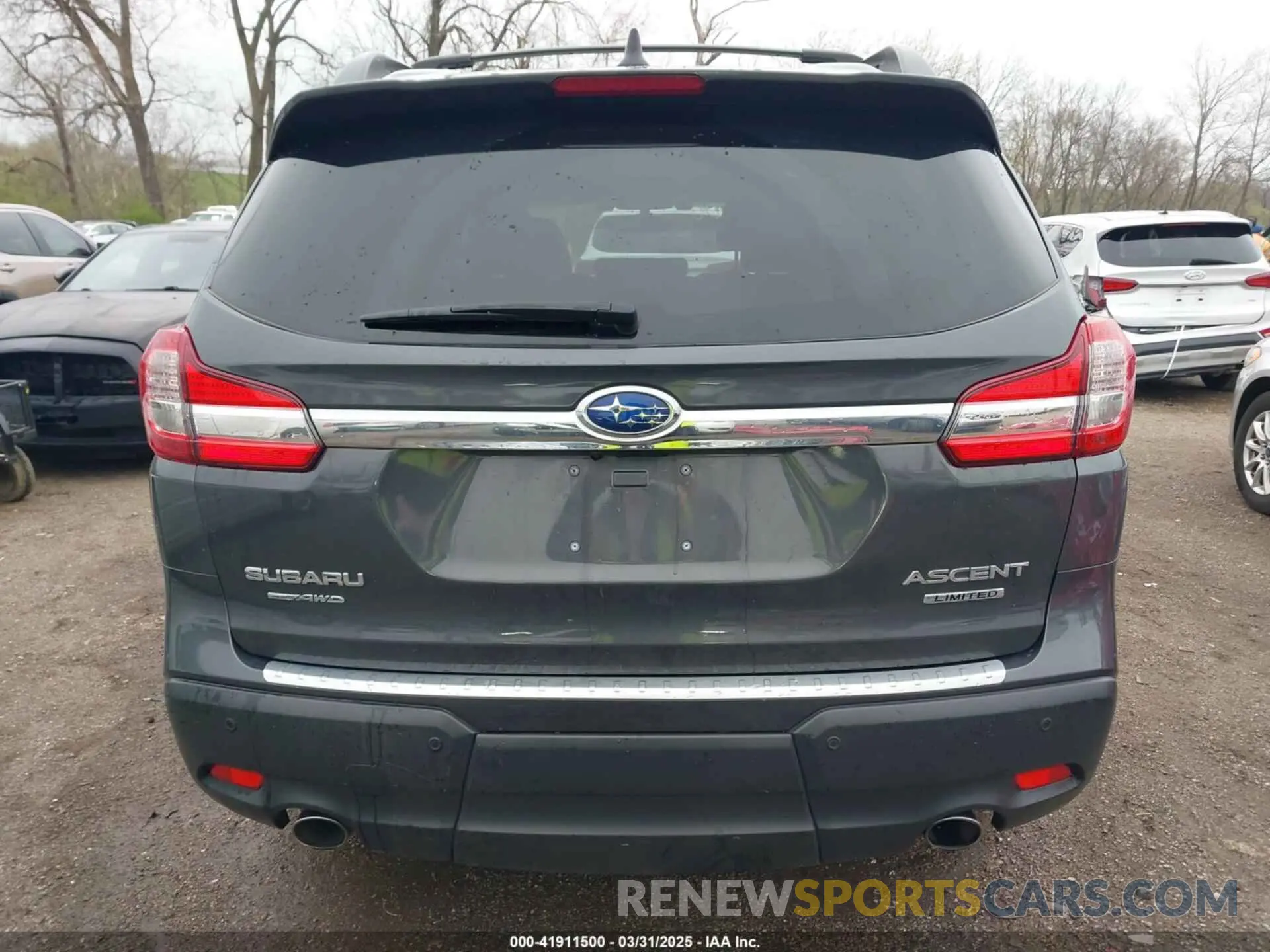 17 Photograph of a damaged car 4S4WMALD1K3435819 SUBARU ASCENT 2019