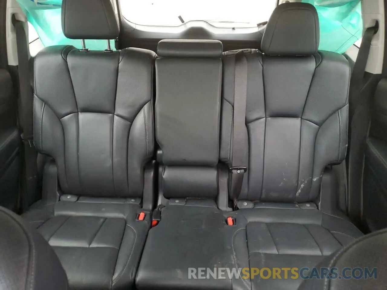 10 Photograph of a damaged car 4S4WMALD9K3423515 SUBARU ASCENT 2019