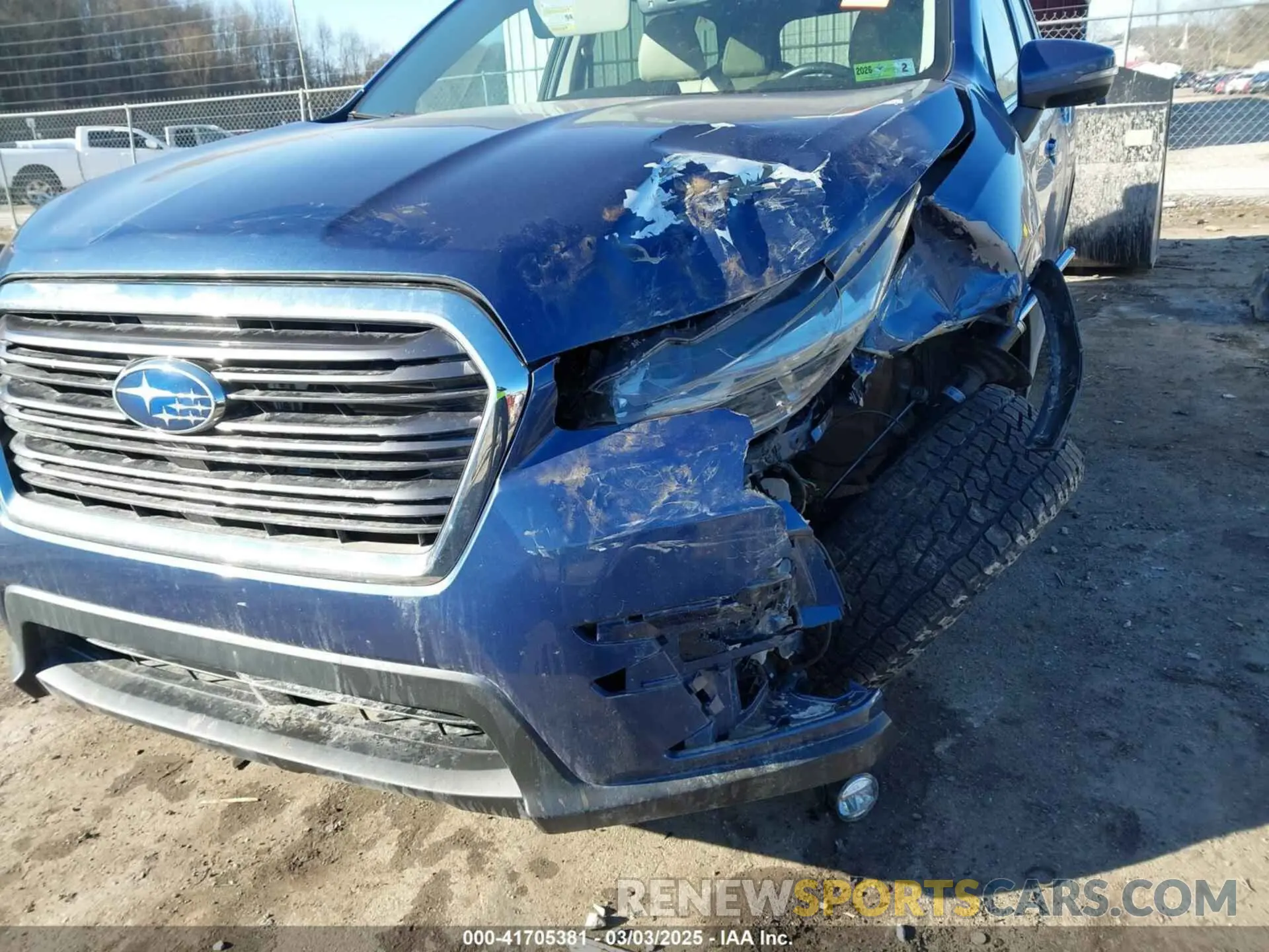 18 Photograph of a damaged car 4S4WMAMD7K3456043 SUBARU ASCENT 2019