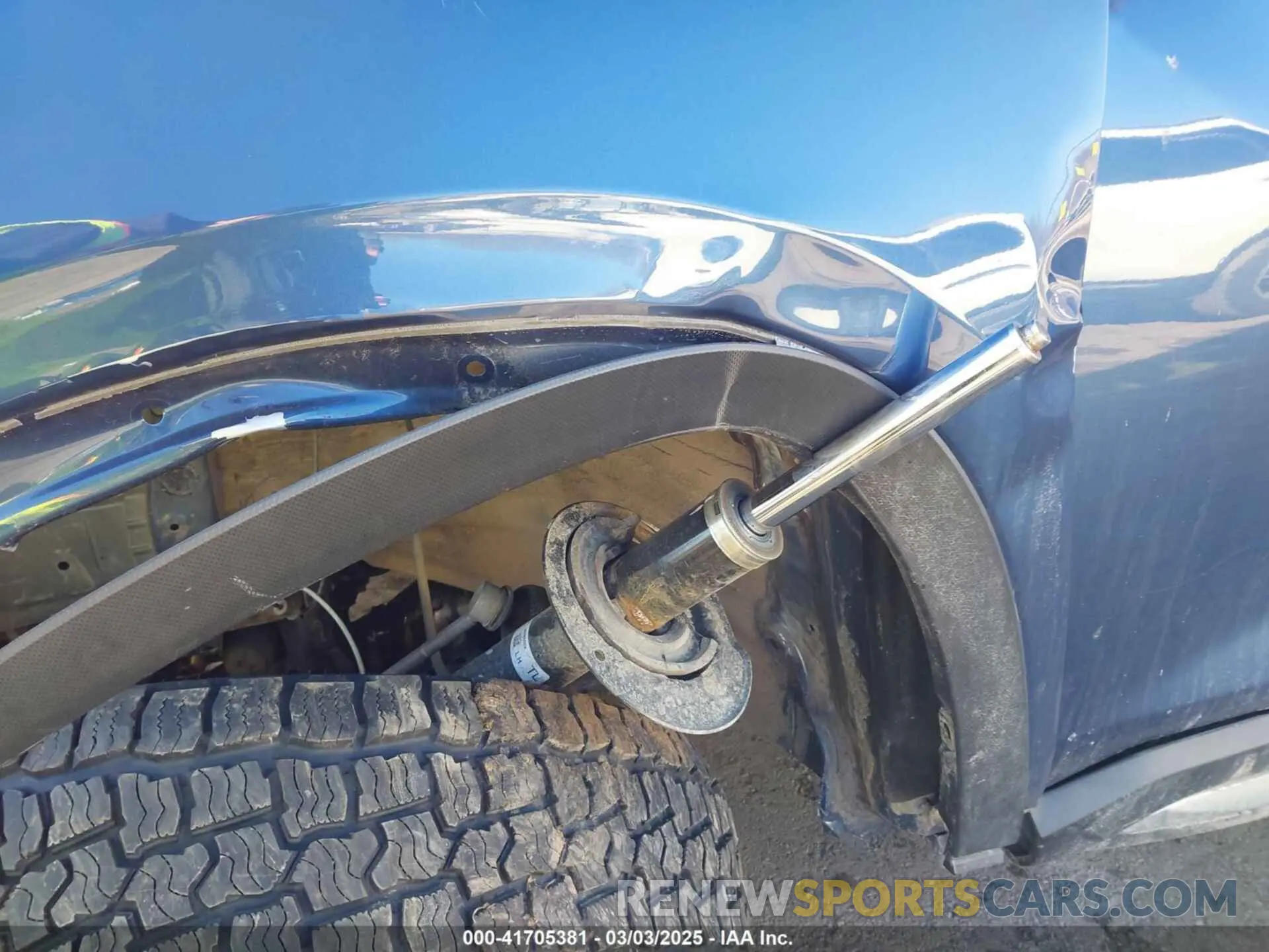 21 Photograph of a damaged car 4S4WMAMD7K3456043 SUBARU ASCENT 2019