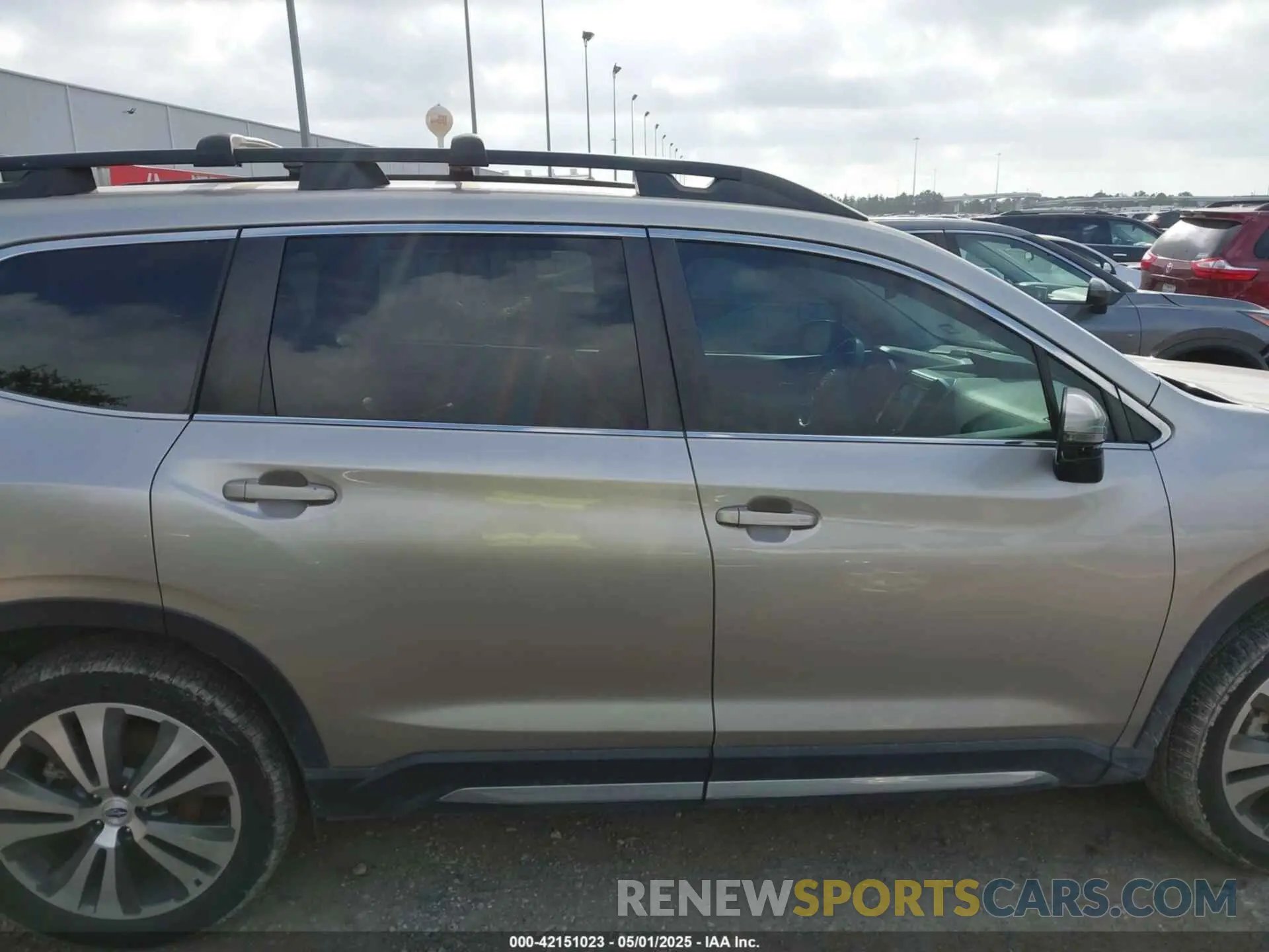 14 Photograph of a damaged car 4S4WMAMD8K3459159 SUBARU ASCENT 2019