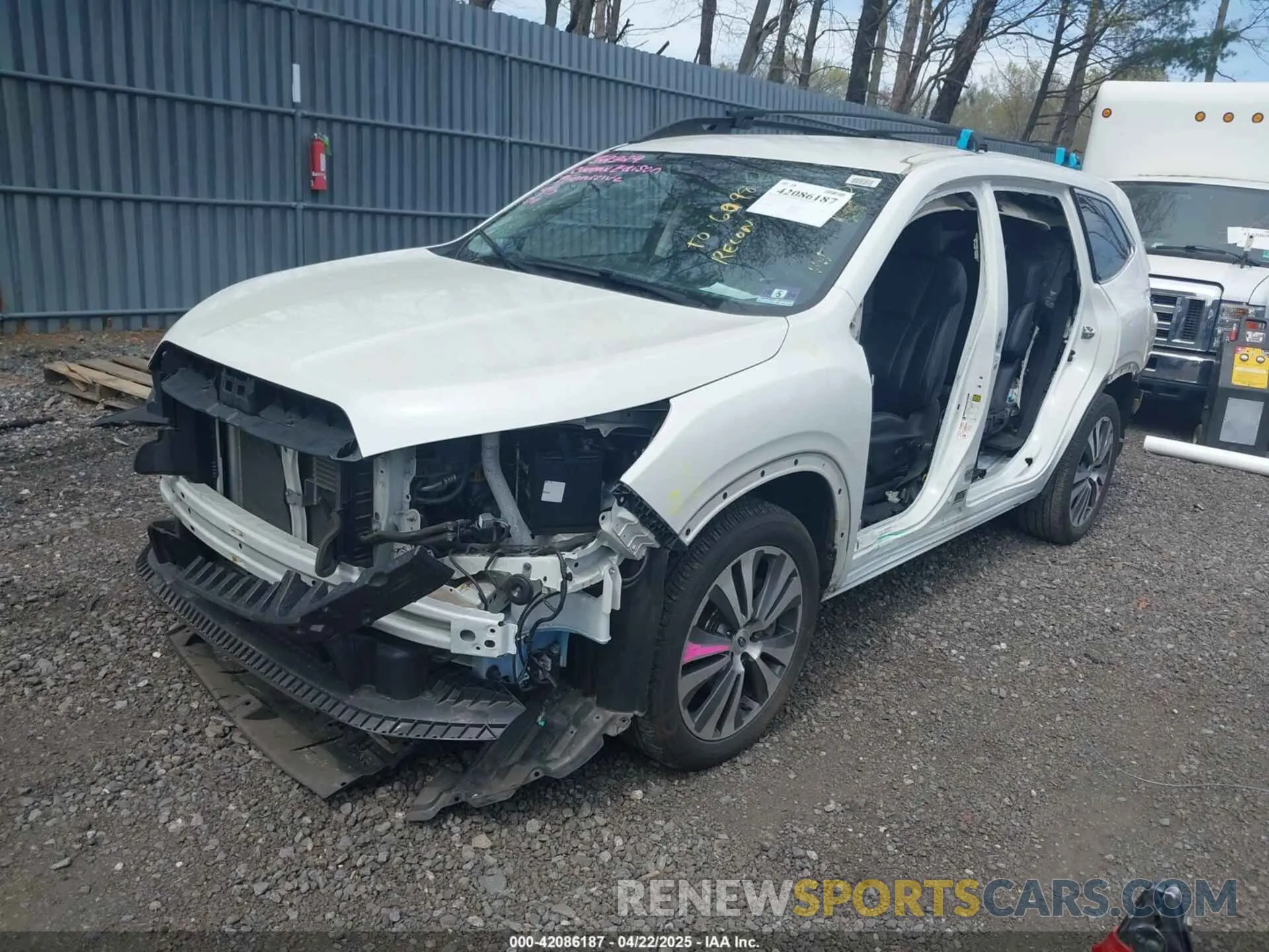 2 Photograph of a damaged car 4S4WMAMDXK3469546 SUBARU ASCENT 2019