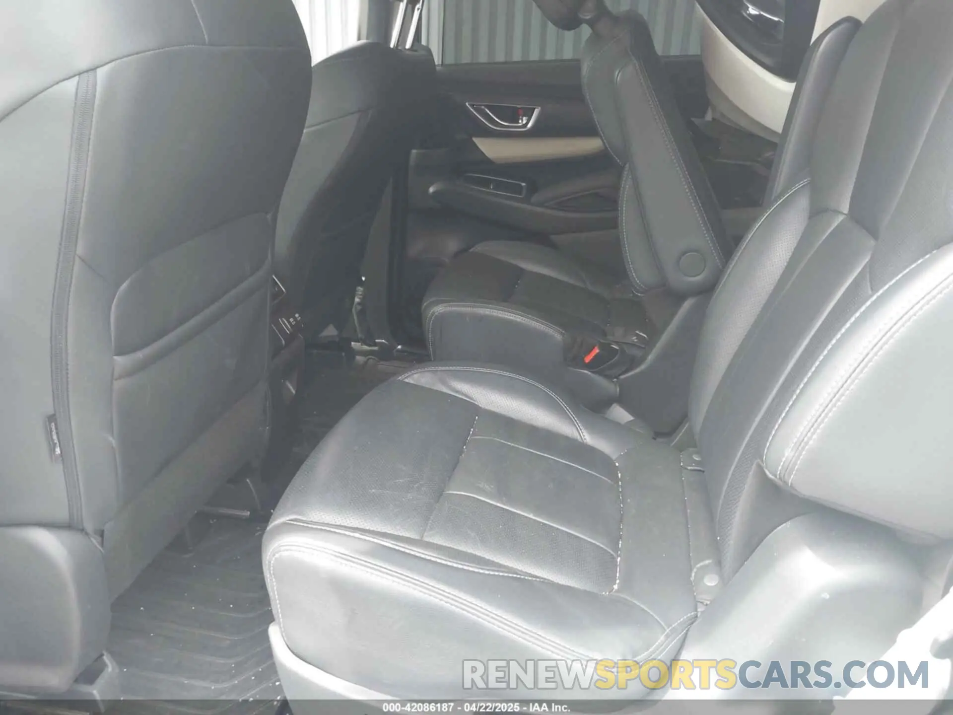 8 Photograph of a damaged car 4S4WMAMDXK3469546 SUBARU ASCENT 2019