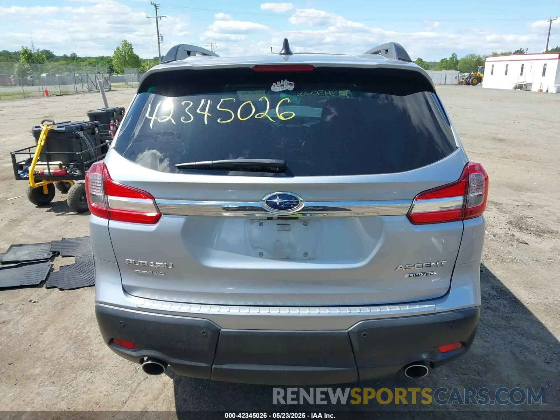 17 Photograph of a damaged car 4S4WMAPD0K3435675 SUBARU ASCENT 2019