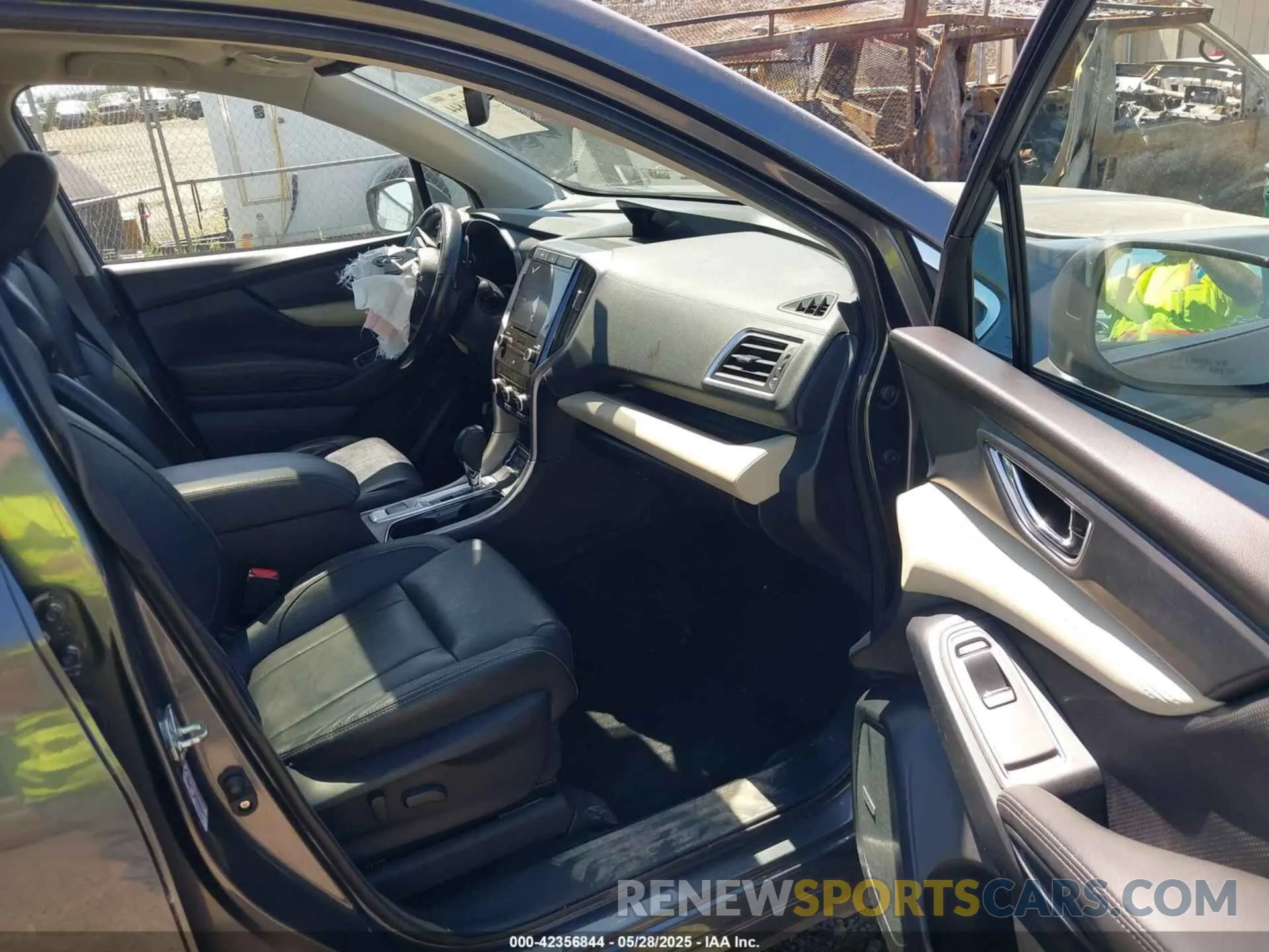 5 Photograph of a damaged car 4S4WMAPD0K3475397 SUBARU ASCENT 2019