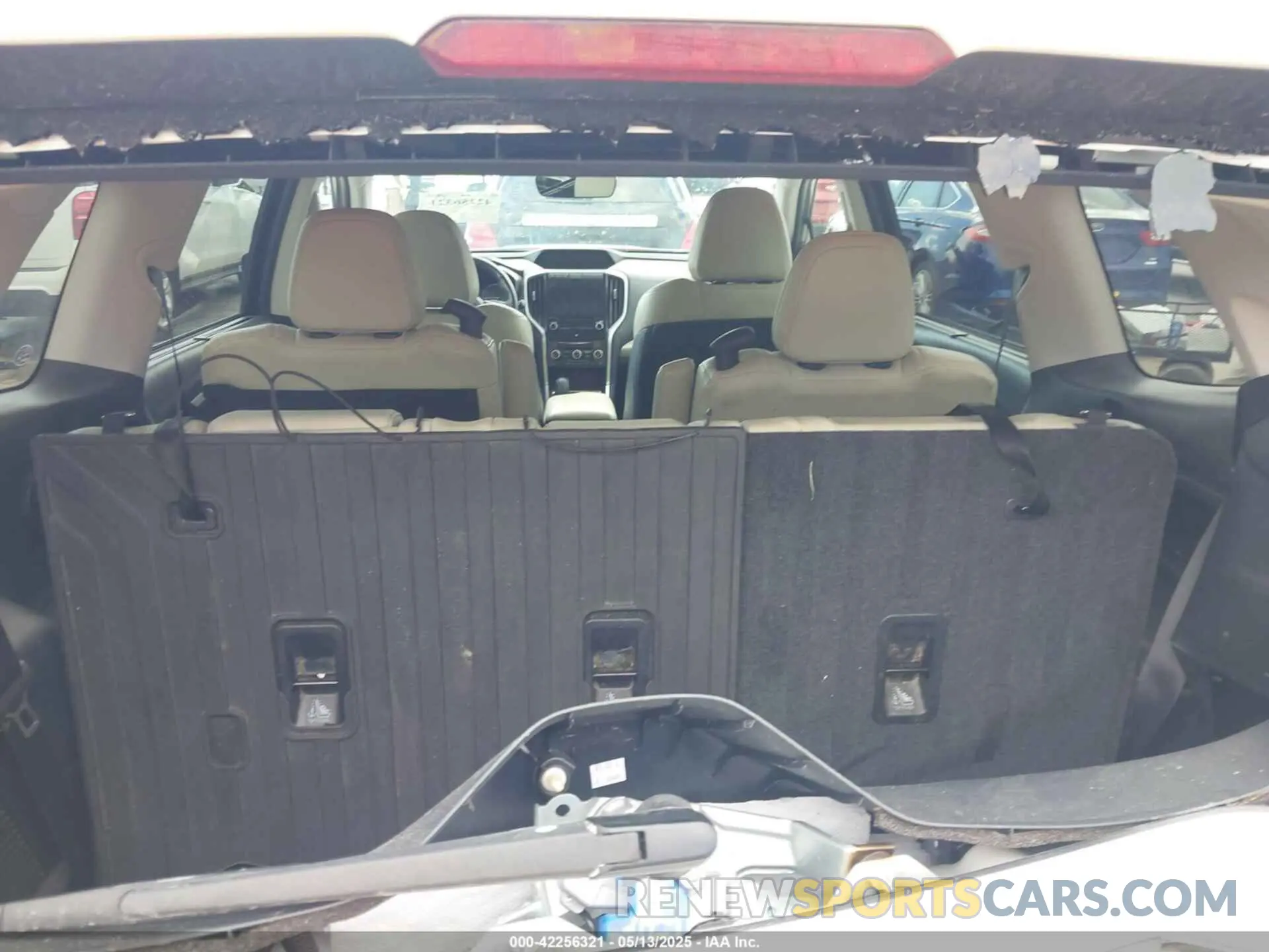 17 Photograph of a damaged car 4S4WMAPD2K3411328 SUBARU ASCENT 2019