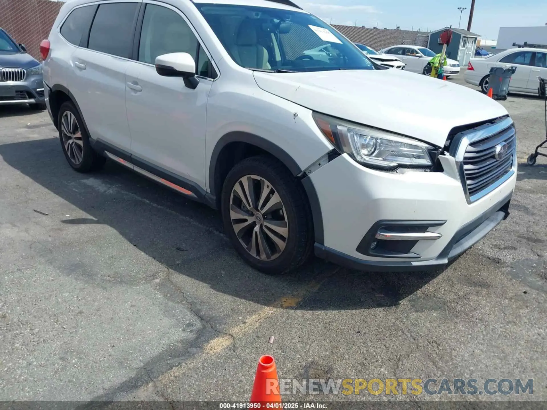 1 Photograph of a damaged car 4S4WMAPD5K3462564 SUBARU ASCENT 2019