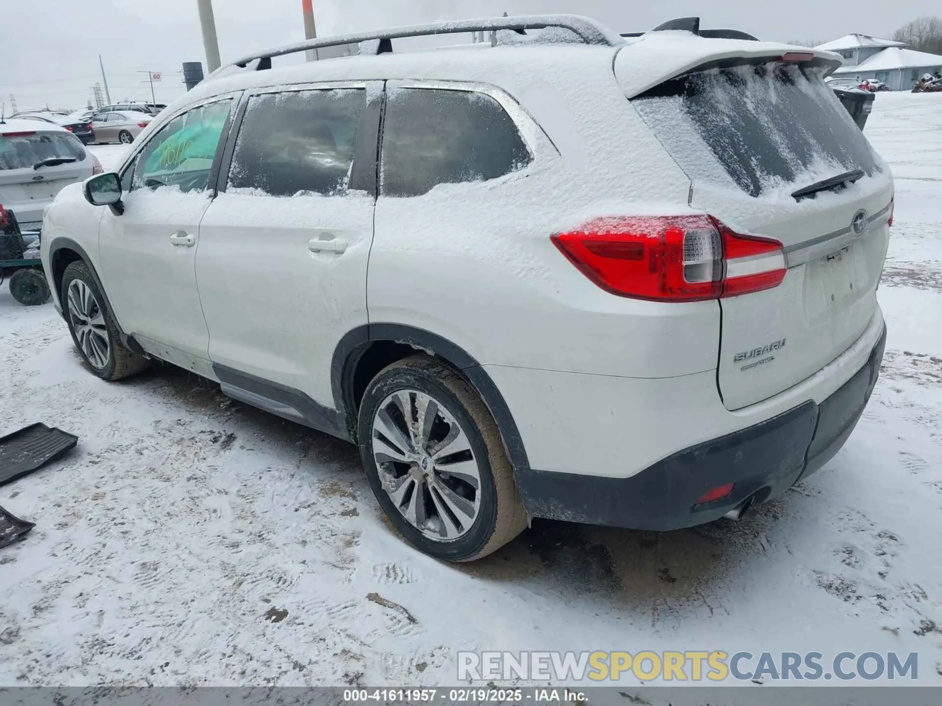 3 Photograph of a damaged car 4S4WMAPD6K3417102 SUBARU ASCENT 2019
