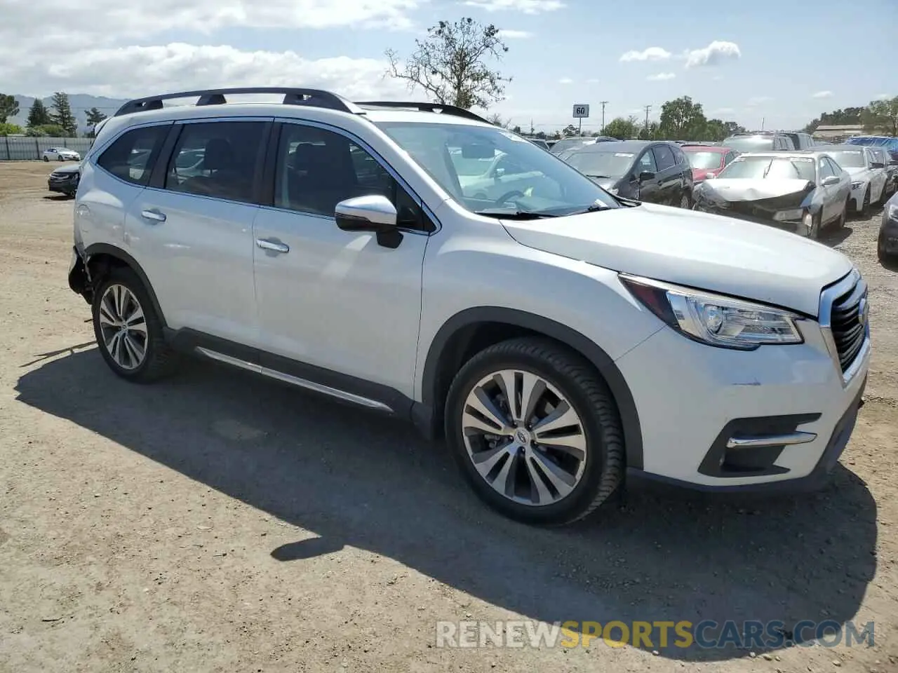 4 Photograph of a damaged car 4S4WMARD1K3423080 SUBARU ASCENT 2019