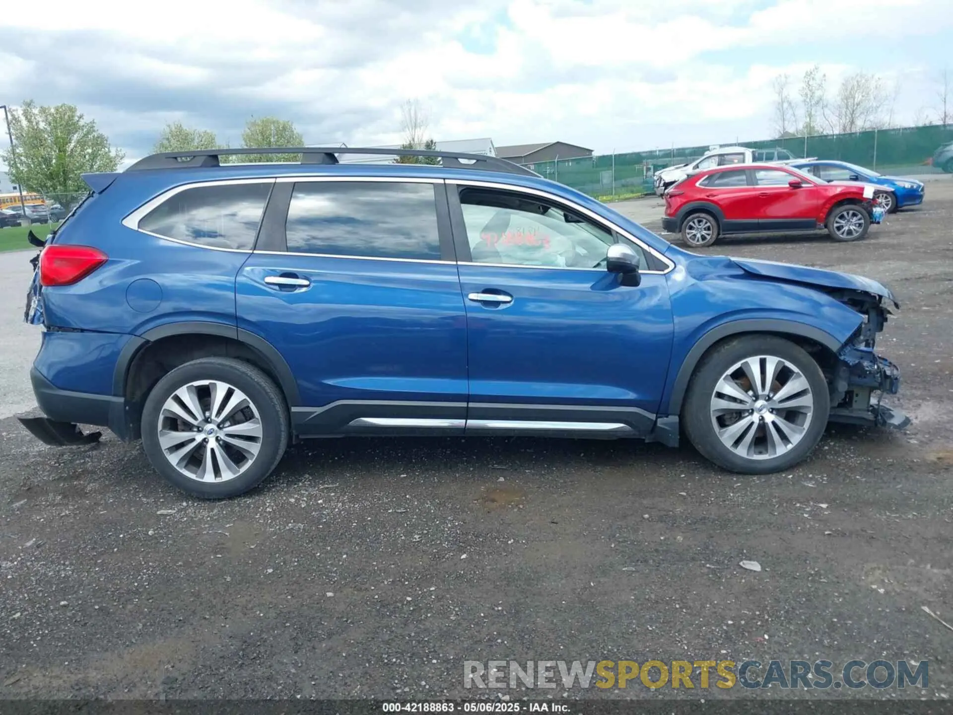 12 Photograph of a damaged car 4S4WMARD3K3445534 SUBARU ASCENT 2019