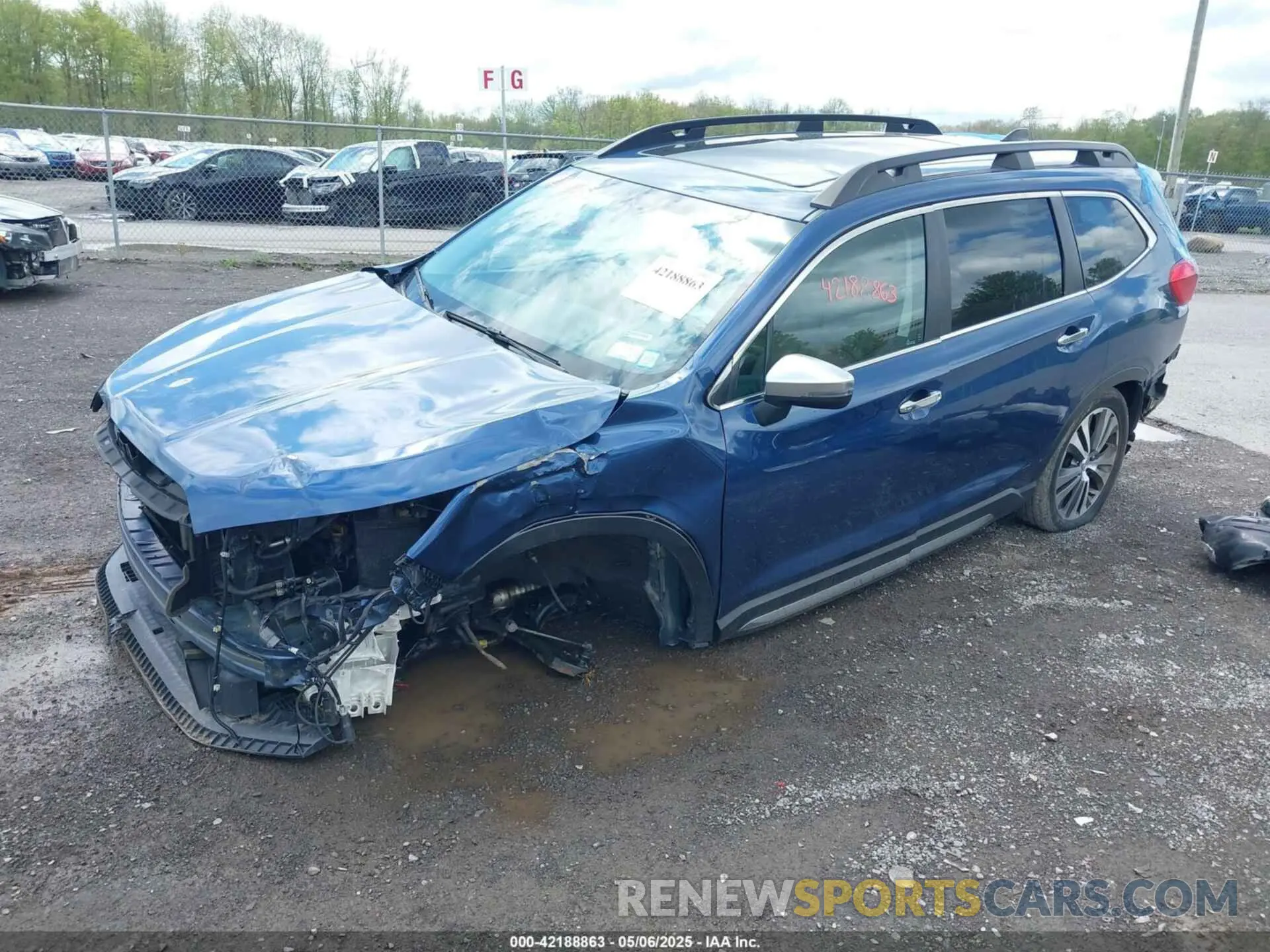 2 Photograph of a damaged car 4S4WMARD3K3445534 SUBARU ASCENT 2019