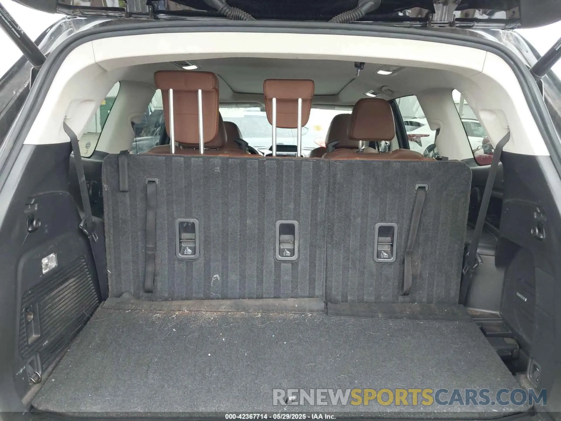 17 Photograph of a damaged car 4S4WMARD6K3446418 SUBARU ASCENT 2019