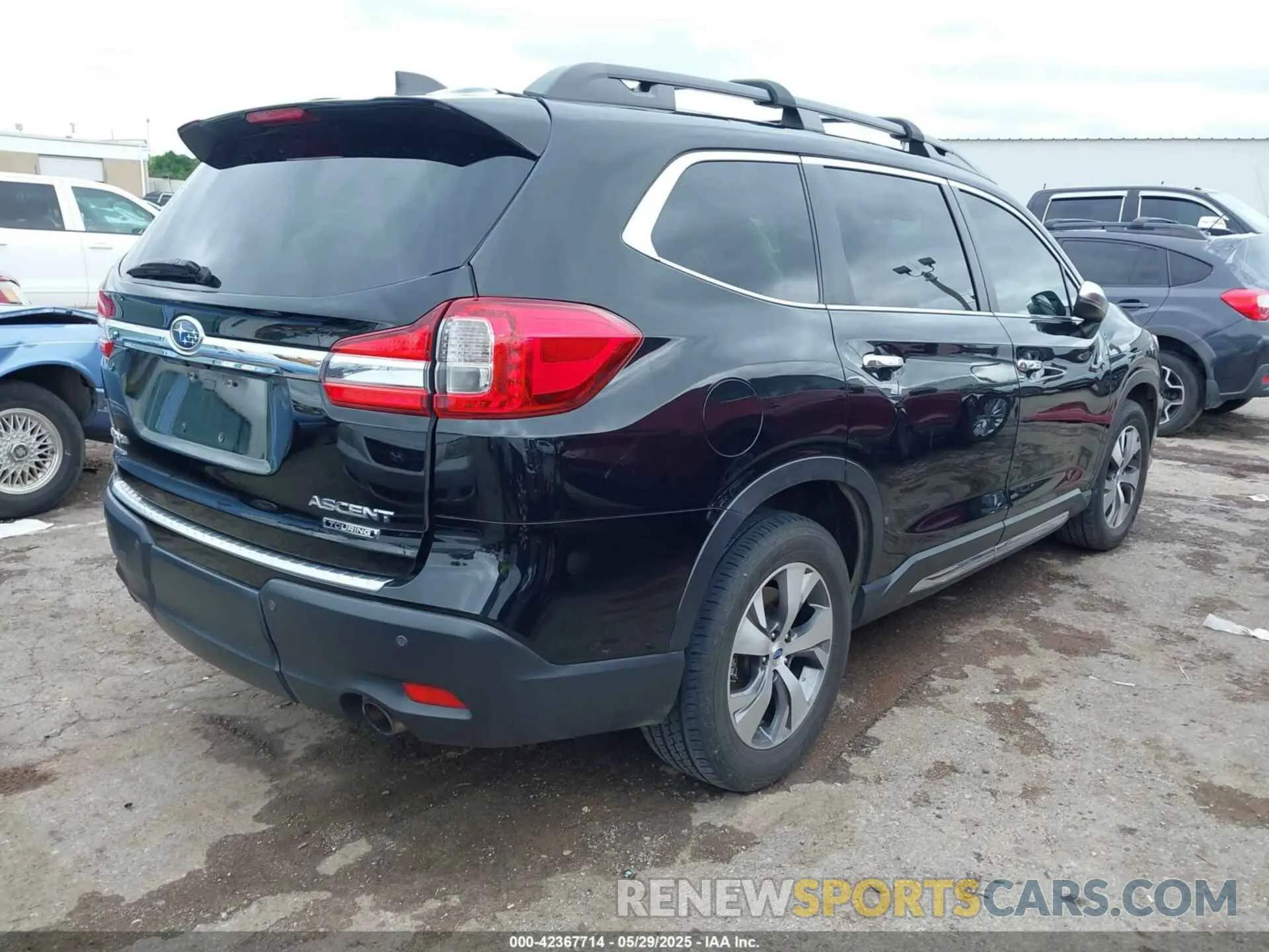 4 Photograph of a damaged car 4S4WMARD6K3446418 SUBARU ASCENT 2019