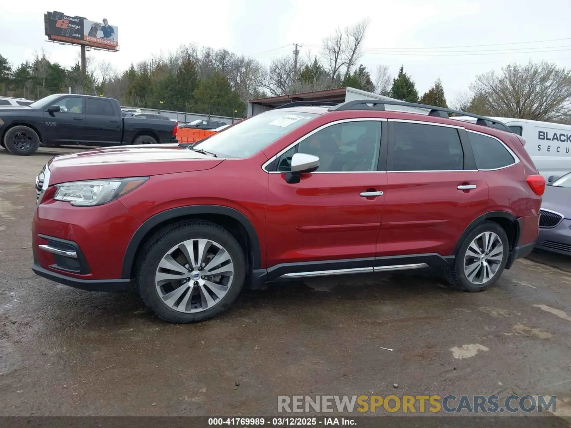 14 Photograph of a damaged car 4S4WMARD7K3439655 SUBARU ASCENT 2019