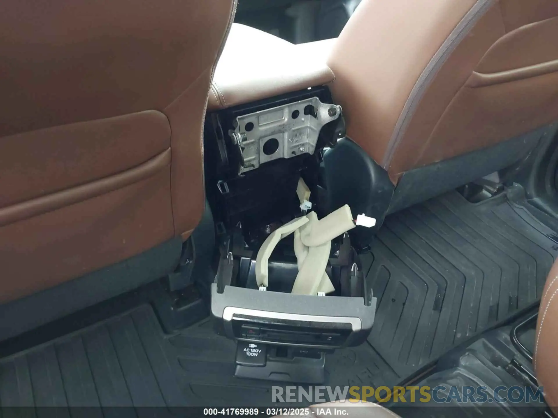 20 Photograph of a damaged car 4S4WMARD7K3439655 SUBARU ASCENT 2019