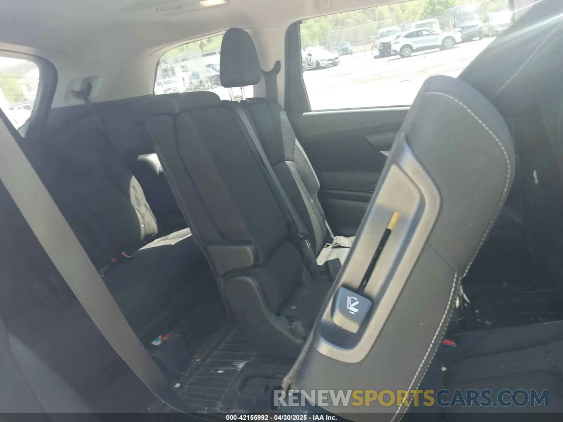8 Photograph of a damaged car 4S4WMACD2L3438293 SUBARU ASCENT 2020