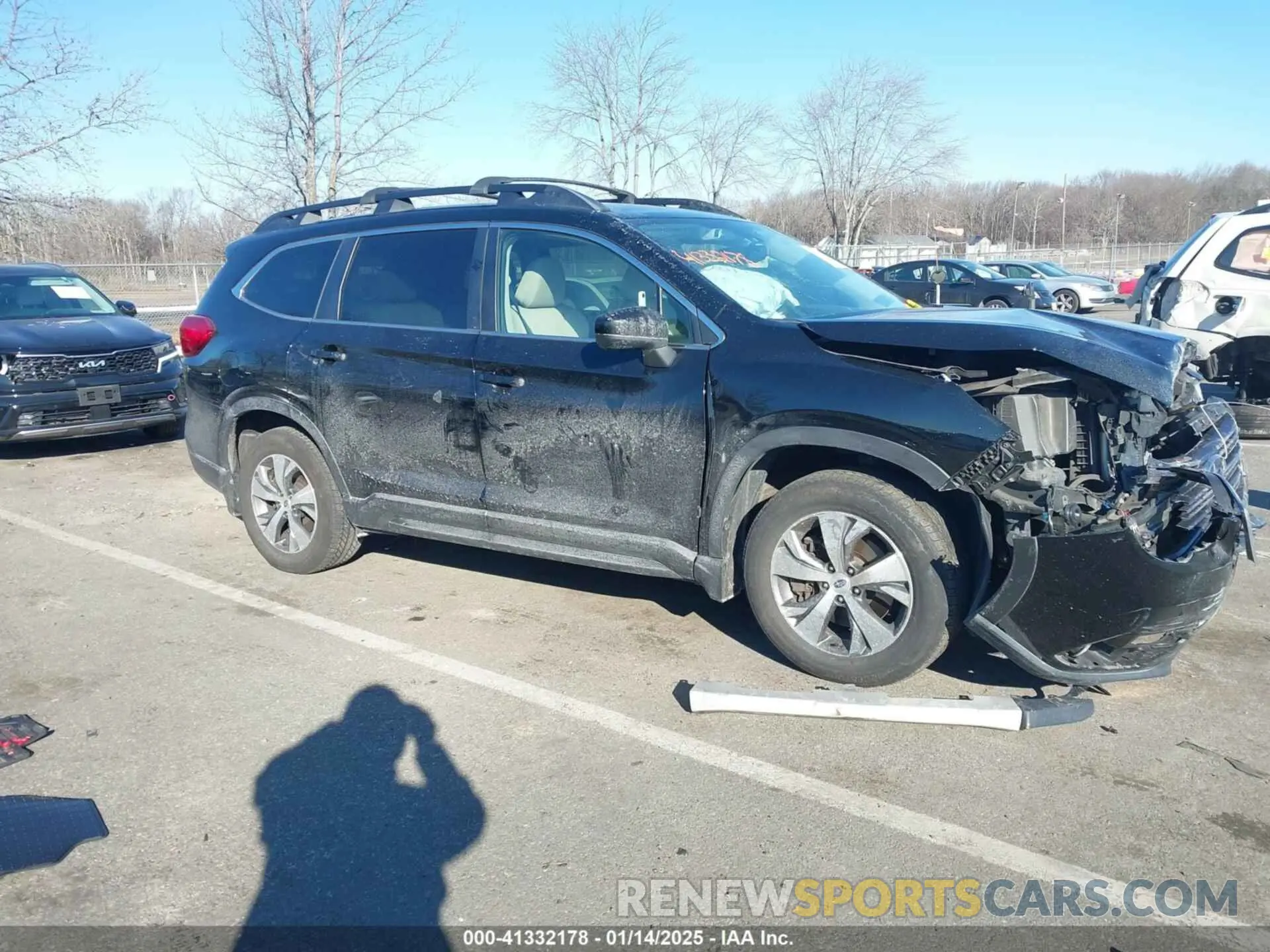 1 Photograph of a damaged car 4S4WMACD2L3445678 SUBARU ASCENT 2020