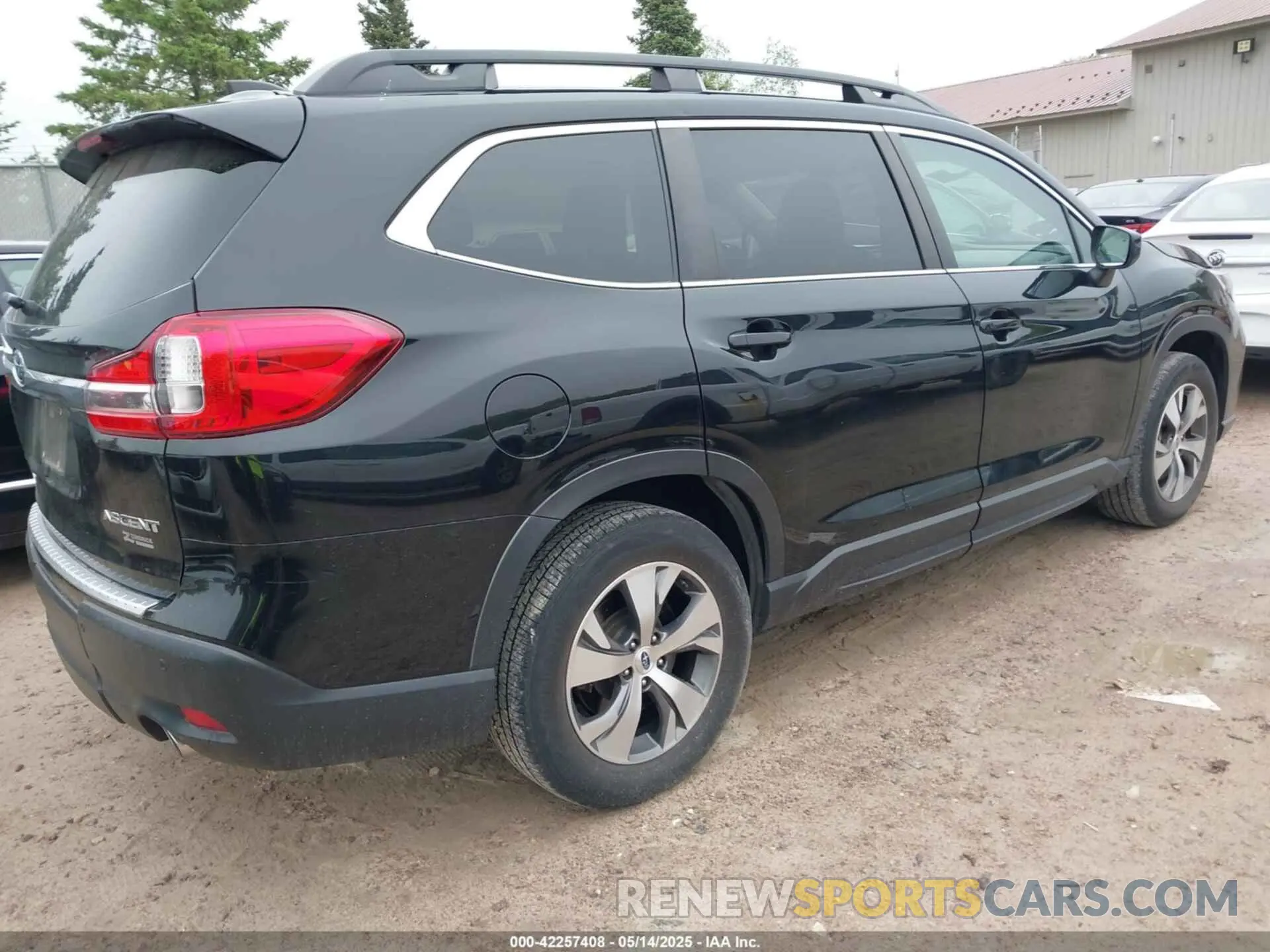 4 Photograph of a damaged car 4S4WMACD8L3435883 SUBARU ASCENT 2020