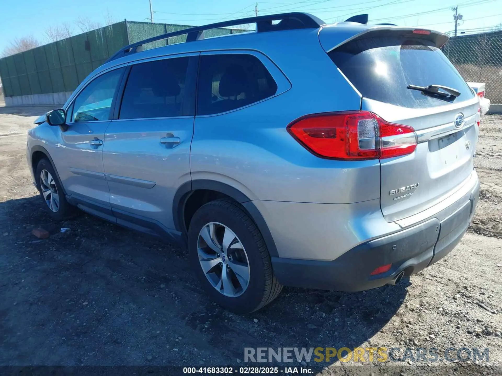 3 Photograph of a damaged car 4S4WMACD9L3457956 SUBARU ASCENT 2020