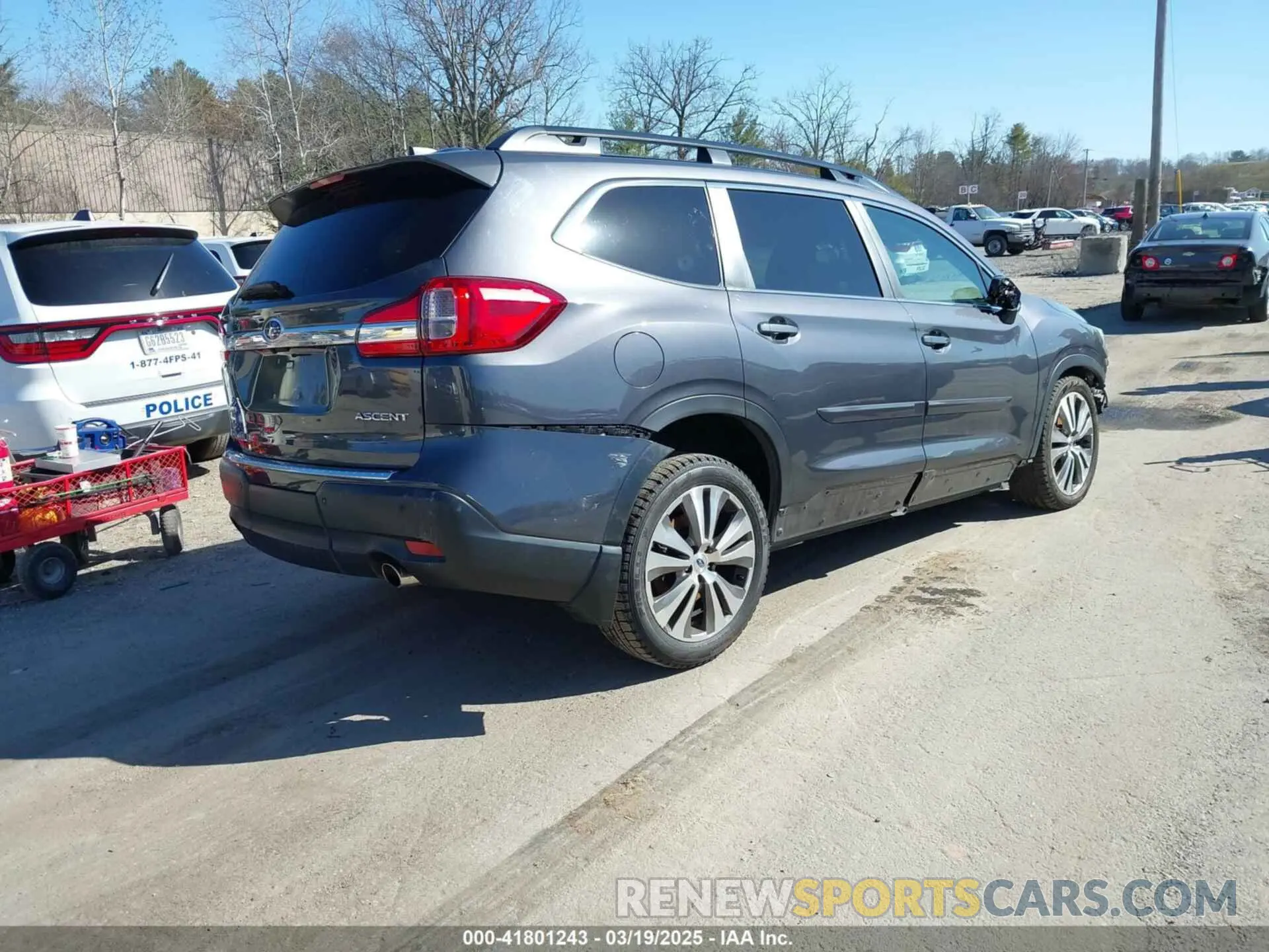 4 Photograph of a damaged car 4S4WMAEDXL3404390 SUBARU ASCENT 2020