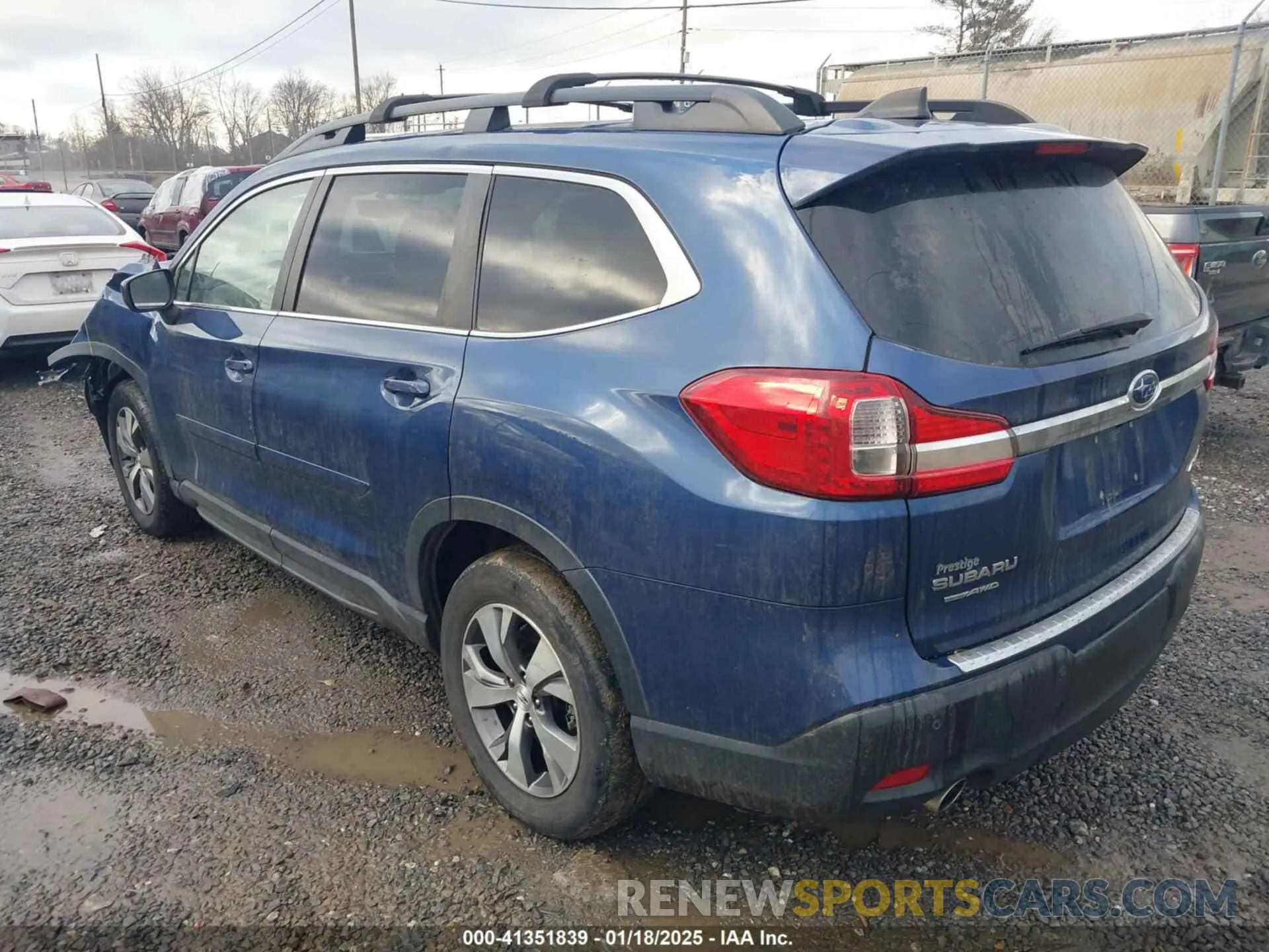3 Photograph of a damaged car 4S4WMAFD3L3463912 SUBARU ASCENT 2020