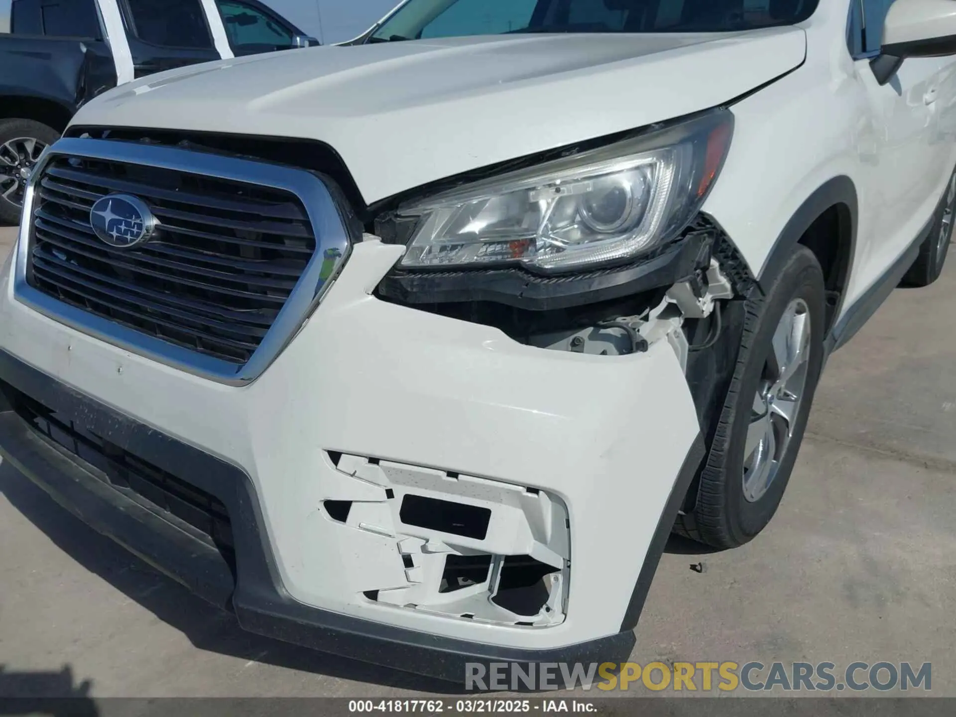 19 Photograph of a damaged car 4S4WMAFD5L3401346 SUBARU ASCENT 2020
