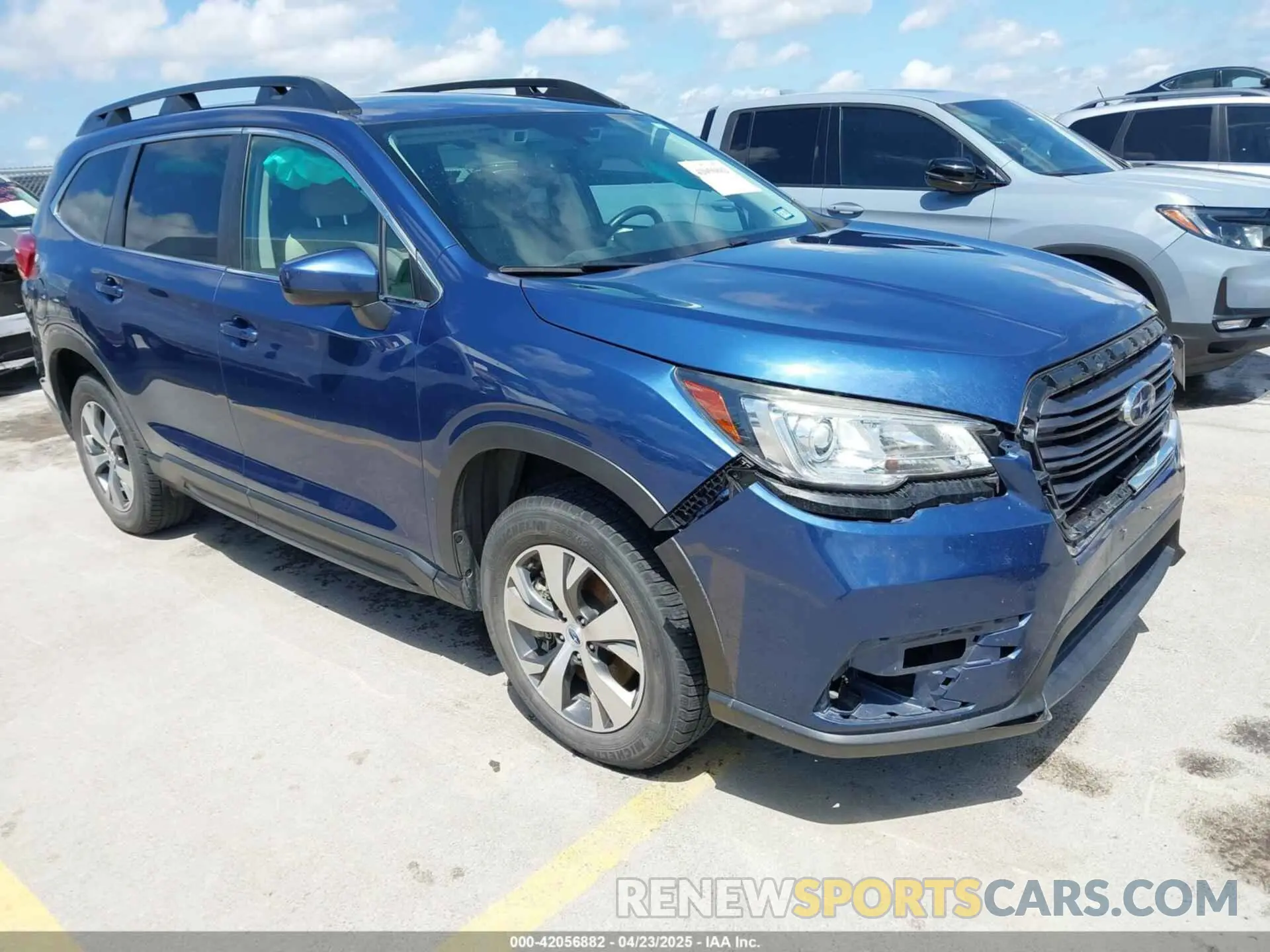 1 Photograph of a damaged car 4S4WMAFD5L3424576 SUBARU ASCENT 2020