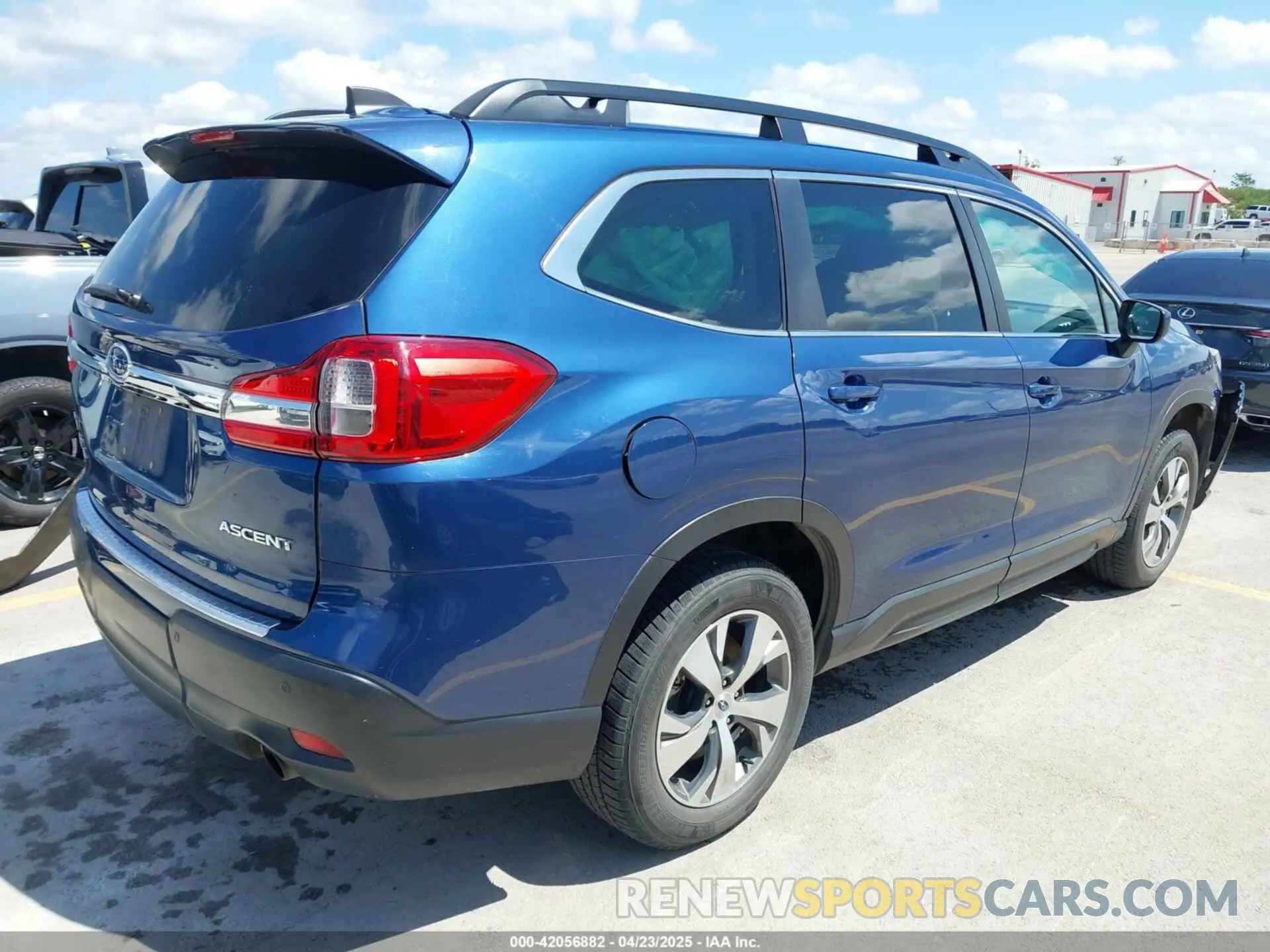 4 Photograph of a damaged car 4S4WMAFD5L3424576 SUBARU ASCENT 2020