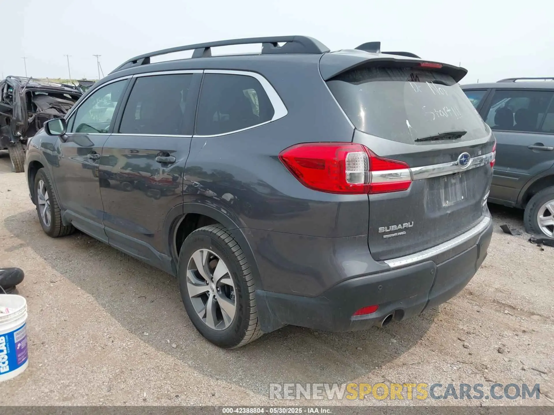 3 Photograph of a damaged car 4S4WMAFD5L3446769 SUBARU ASCENT 2020