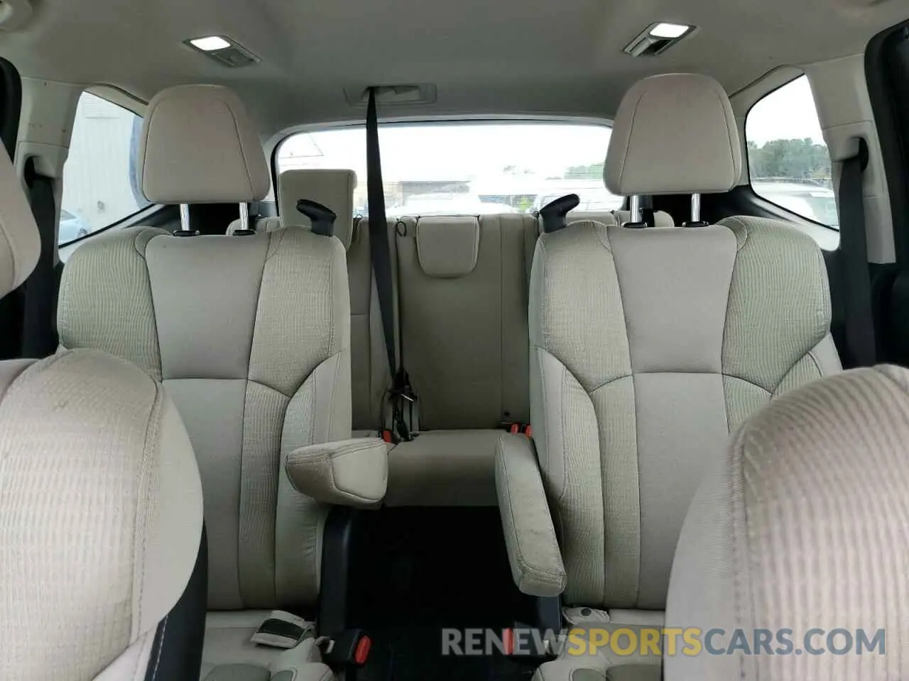 10 Photograph of a damaged car 4S4WMAFD6L3474256 SUBARU ASCENT 2020