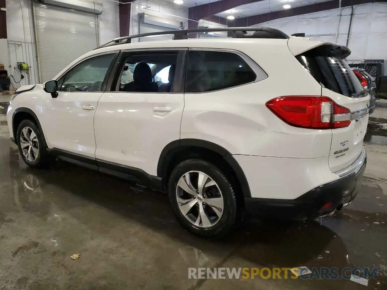 2 Photograph of a damaged car 4S4WMAFDXL3405196 SUBARU ASCENT 2020