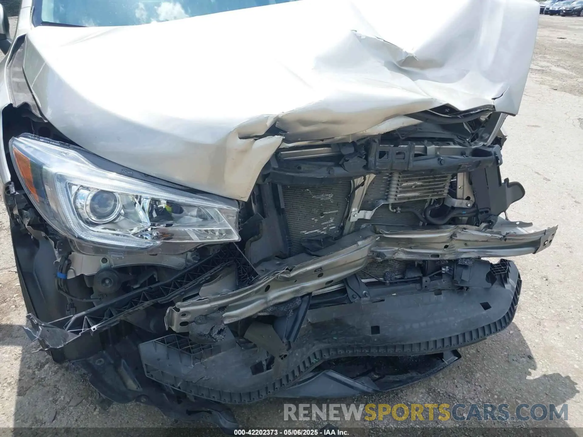 6 Photograph of a damaged car 4S4WMAFDXL3466046 SUBARU ASCENT 2020